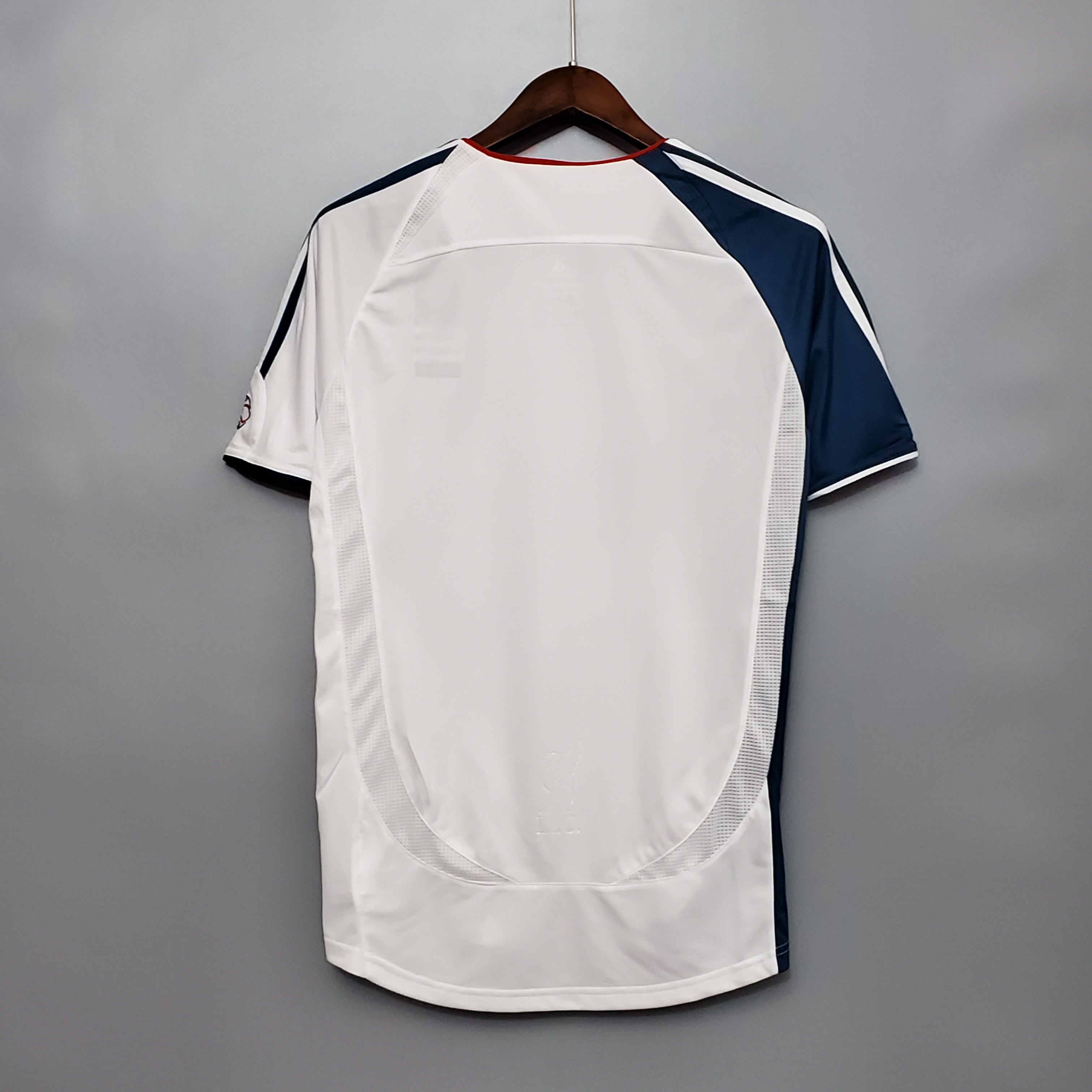 2006/2007 Liverpool Retro Away Football Shirt
