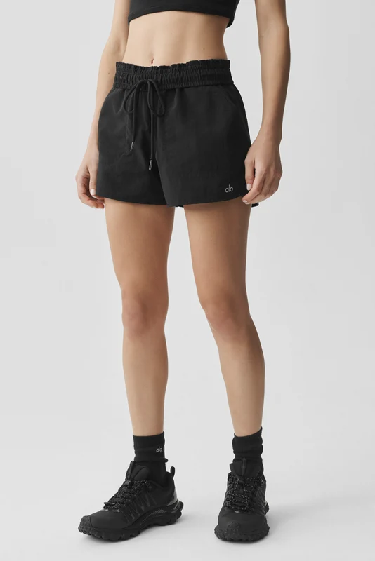 Alumni Short