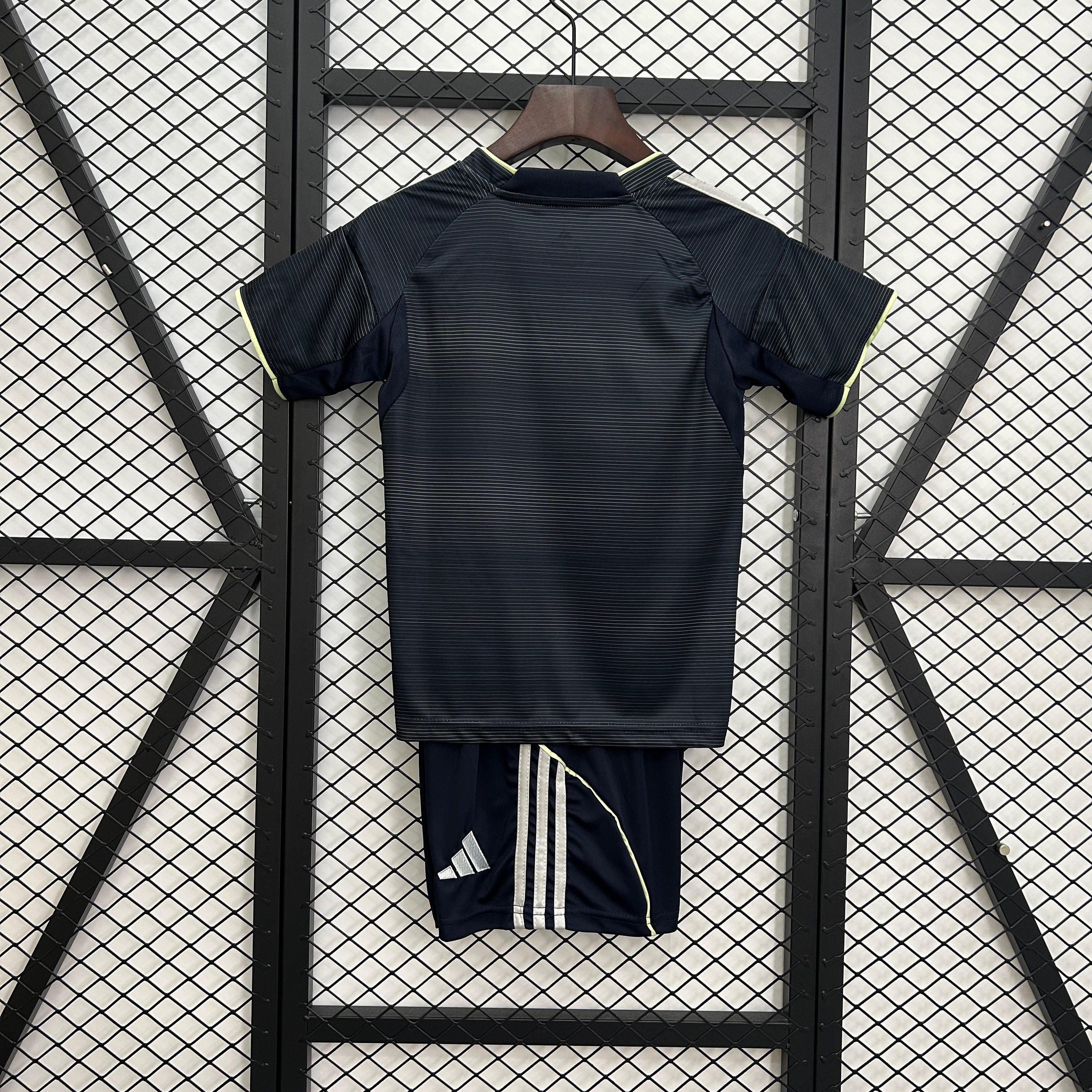 2025/2026 Real Madrid Away Football Shirts (Adult Kids Kit socks)