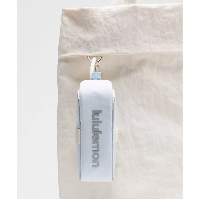 Clippable Nano Golf Pouch