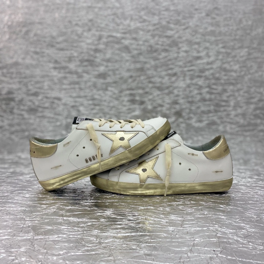 Golden Goose Super Star Dirty shoes made of top-grain cowhide