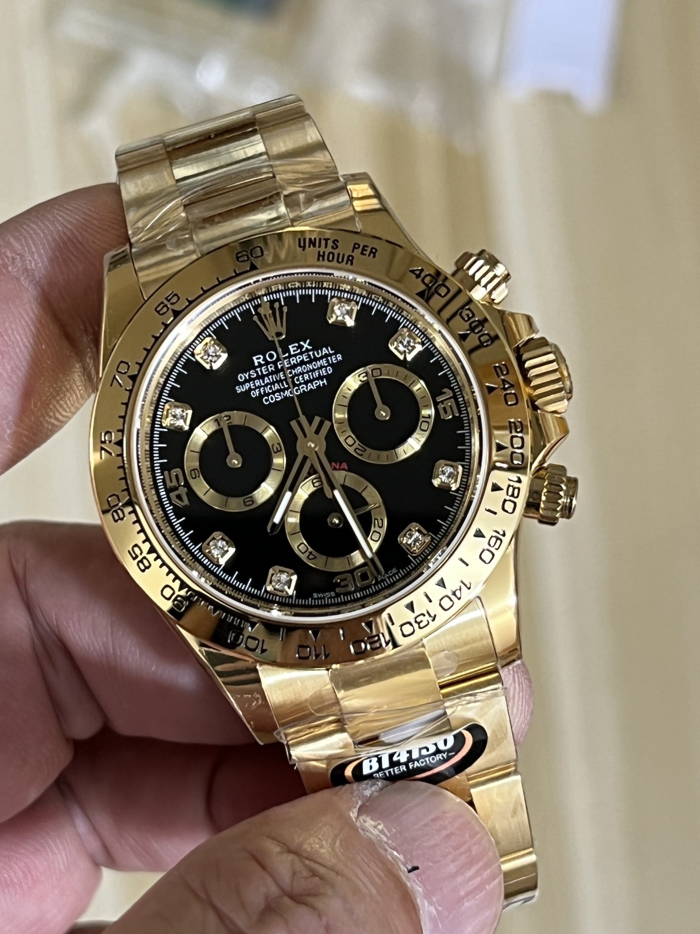 Rolex Cosmograph Daytona Oyster 40mm yellow gold M116508-0016