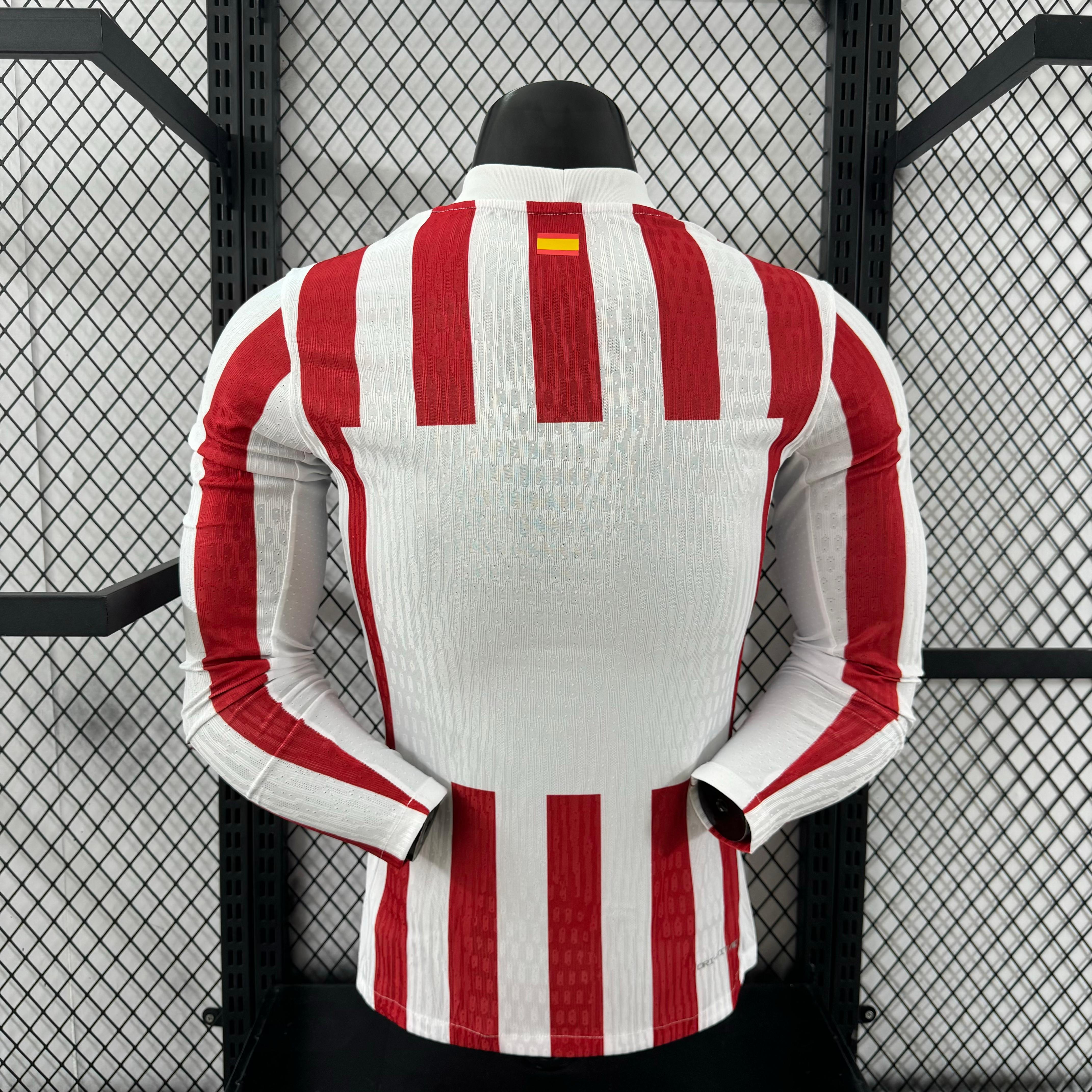 2025/2026 Atletico Madrid Home Long Sleeved Football Shirt (Player Edition)