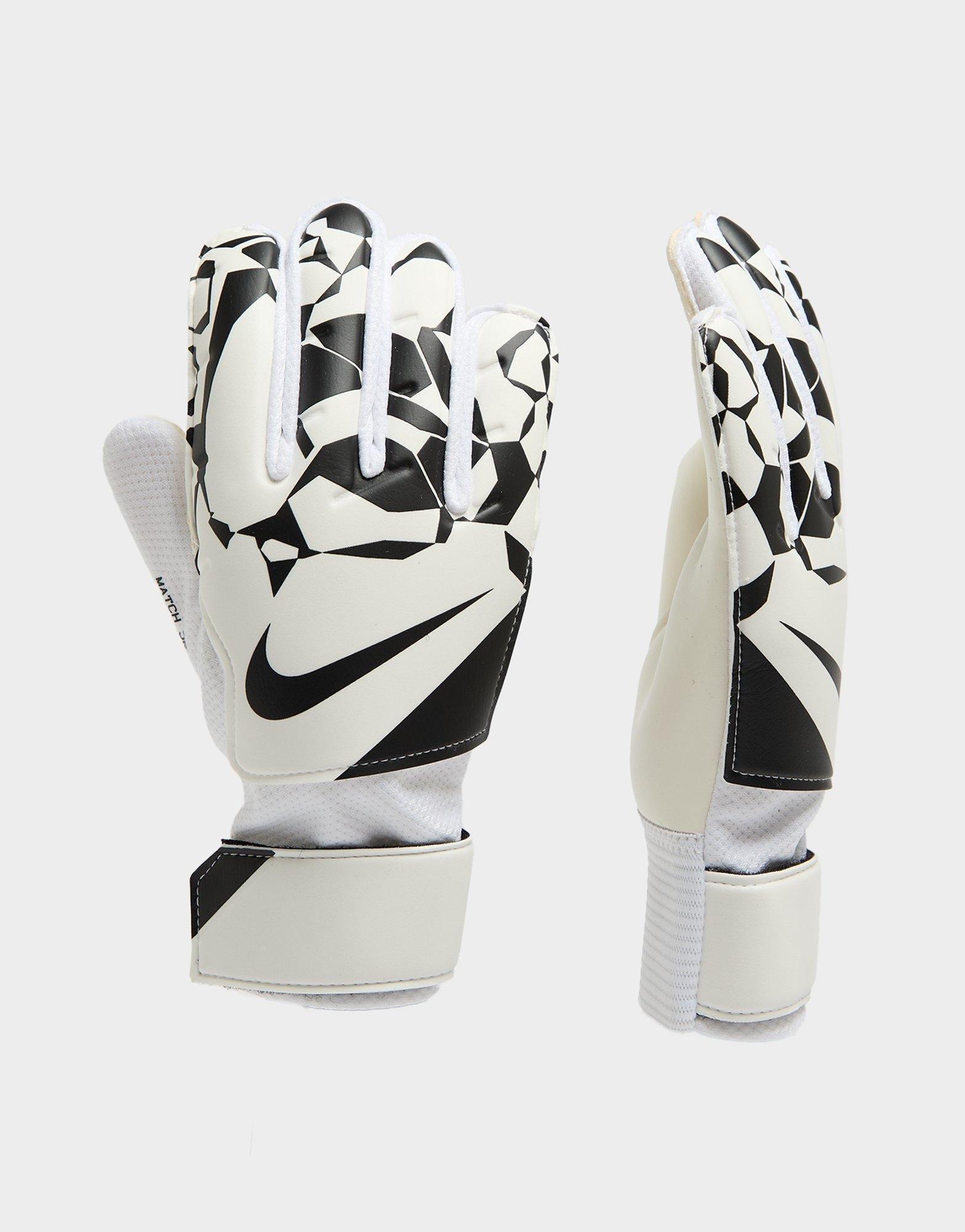 Nike Match Goalkeeper Gloves