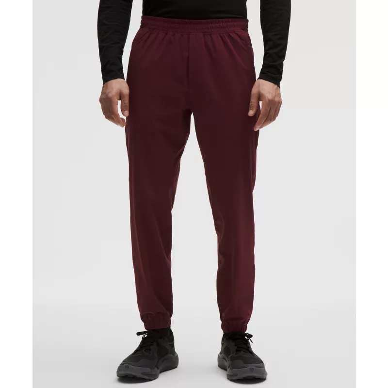 Pace Breaker Jogger Regular