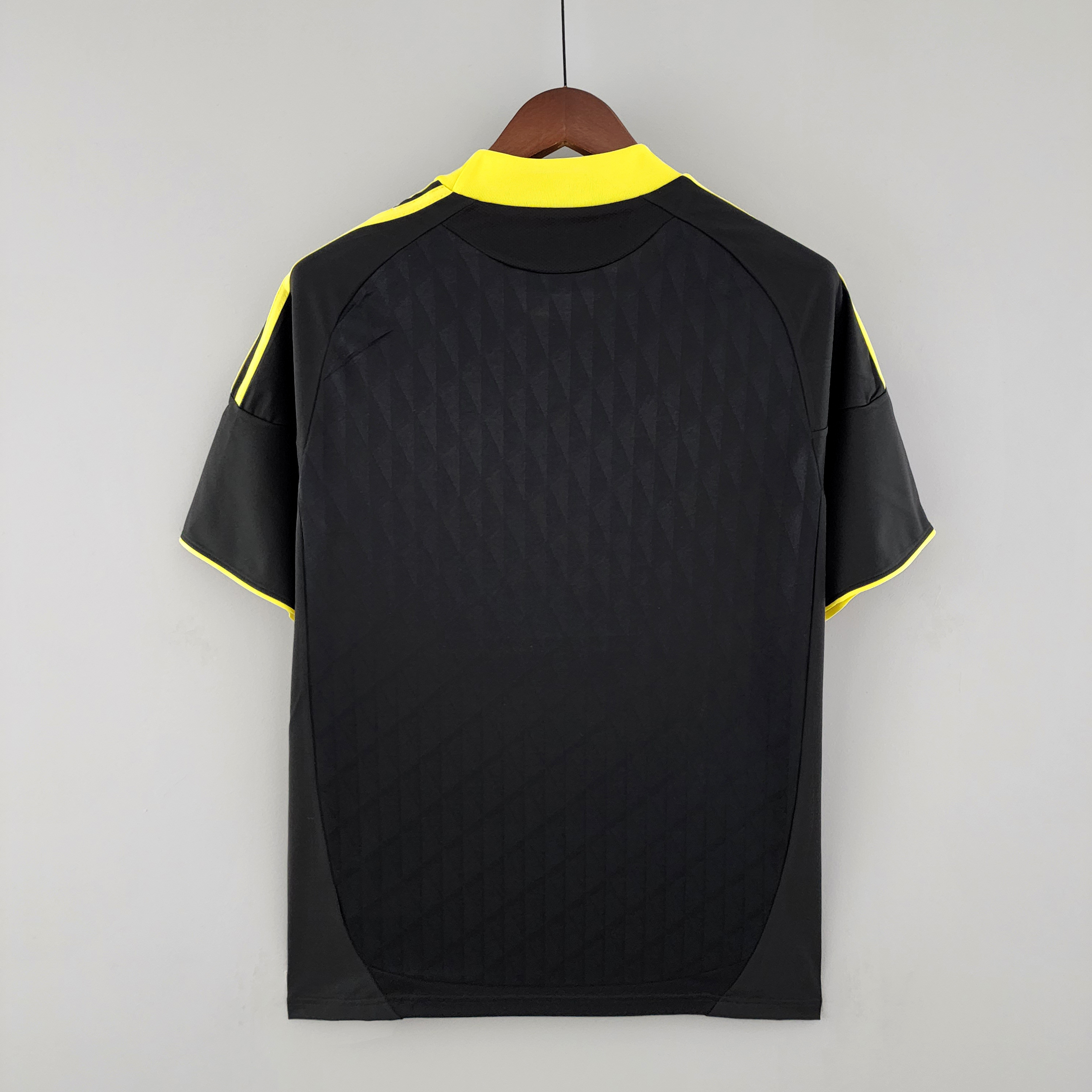 2010/2011 Liverpool Retro Away Football Shirt
