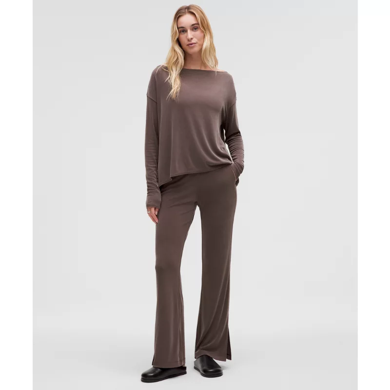 Drapey Softstreme Flared Pant