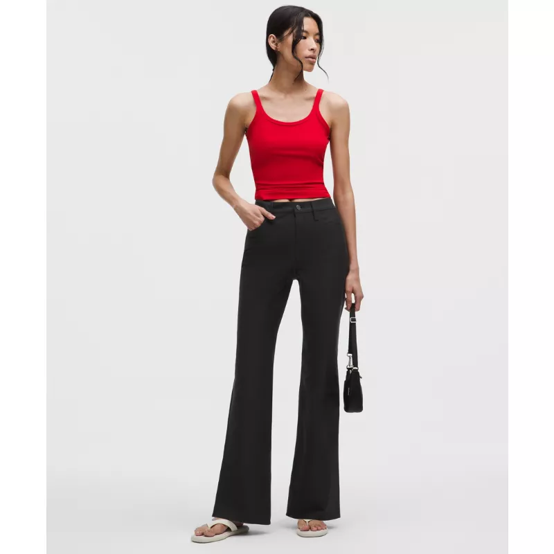 EasyFive High-Rise Subtle-Flare Pant Regular