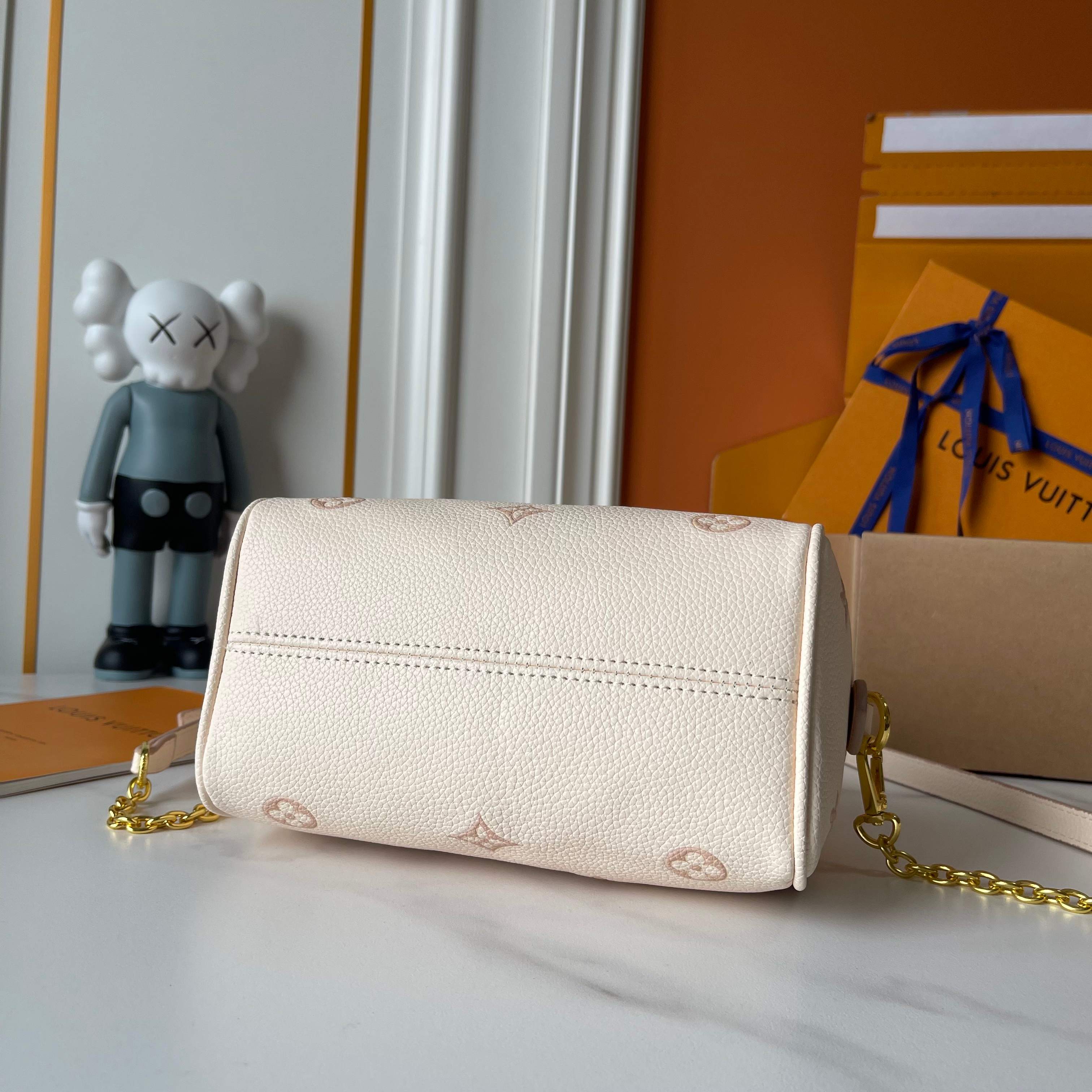 LV Speedy Bandoulière 20 handbag