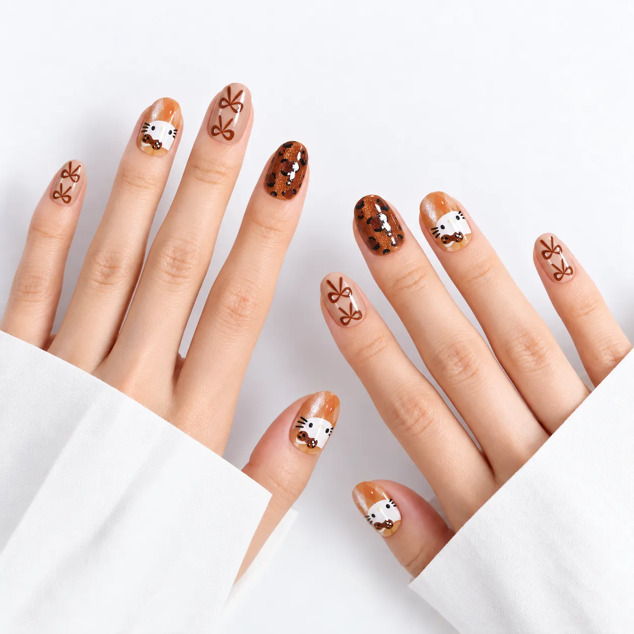 Brown Leopard Print Press On Nails Worn on Both Hands