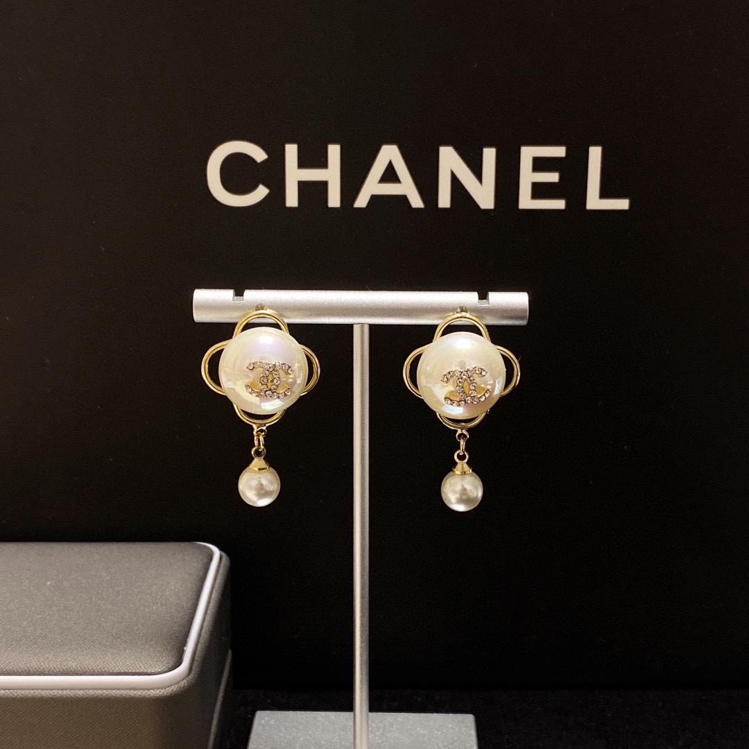 cc Earrings