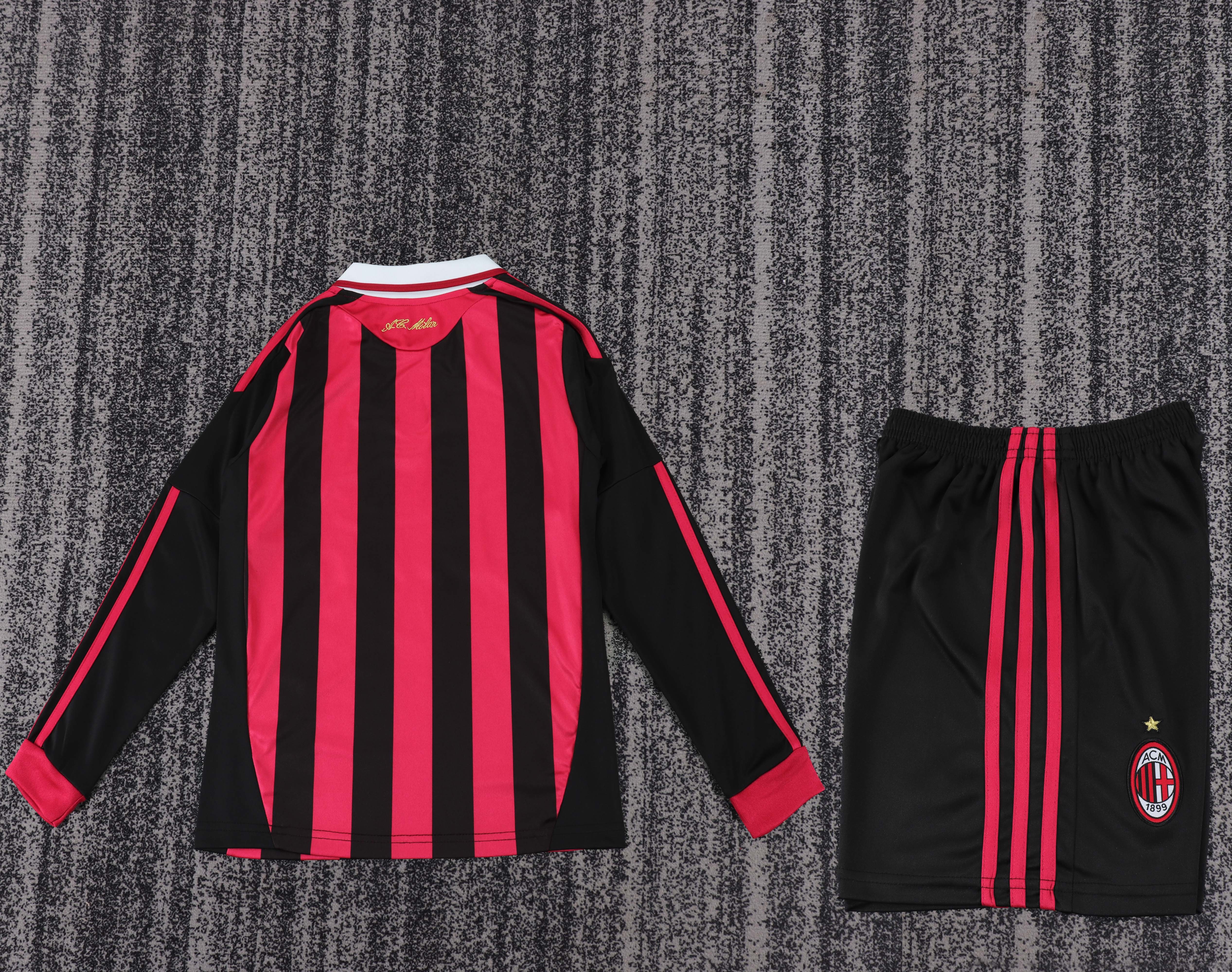 2009/2010 AC Milan home long sleeves Retro Football Jersey (Kids Kit)