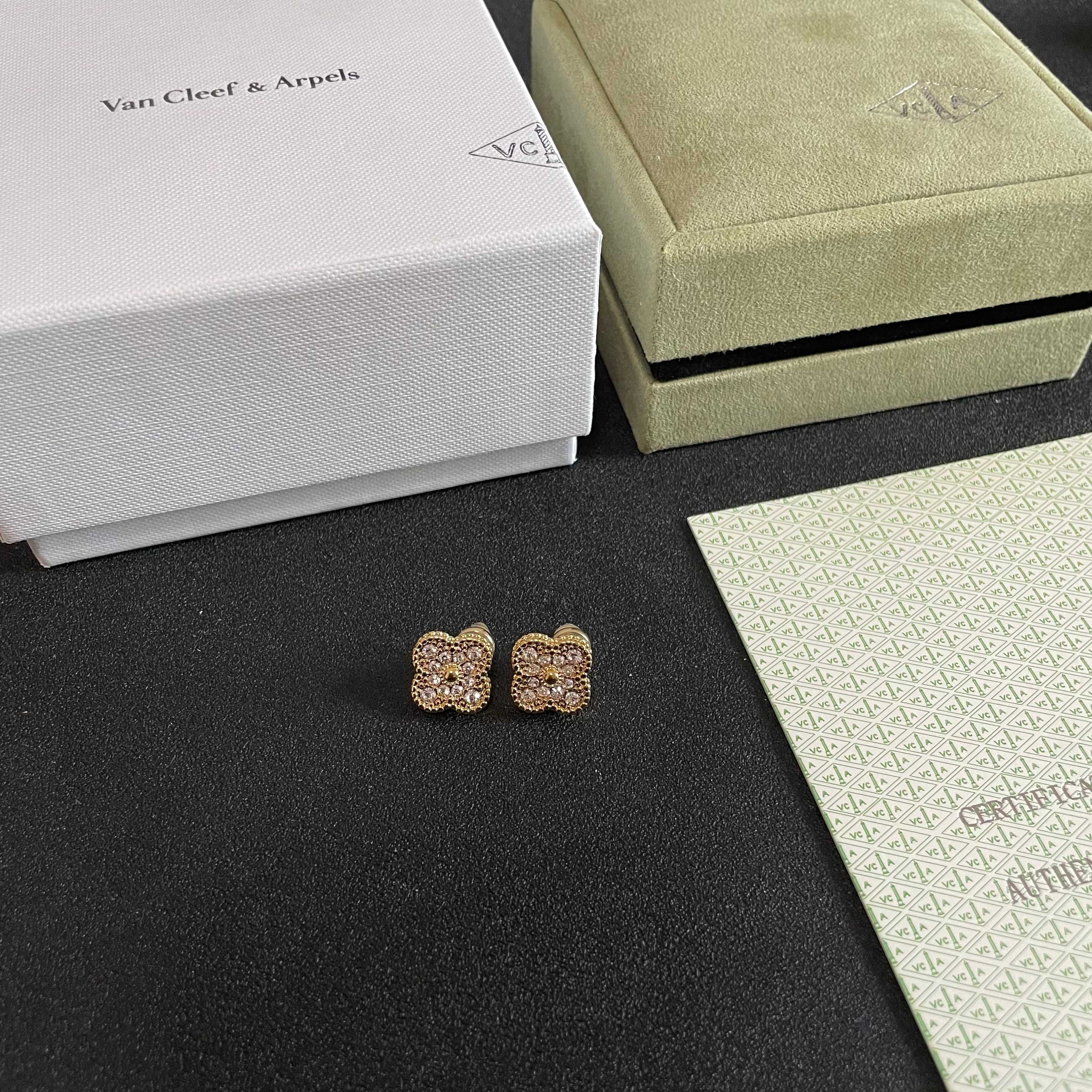 Van Cleef & Arpels Earrings