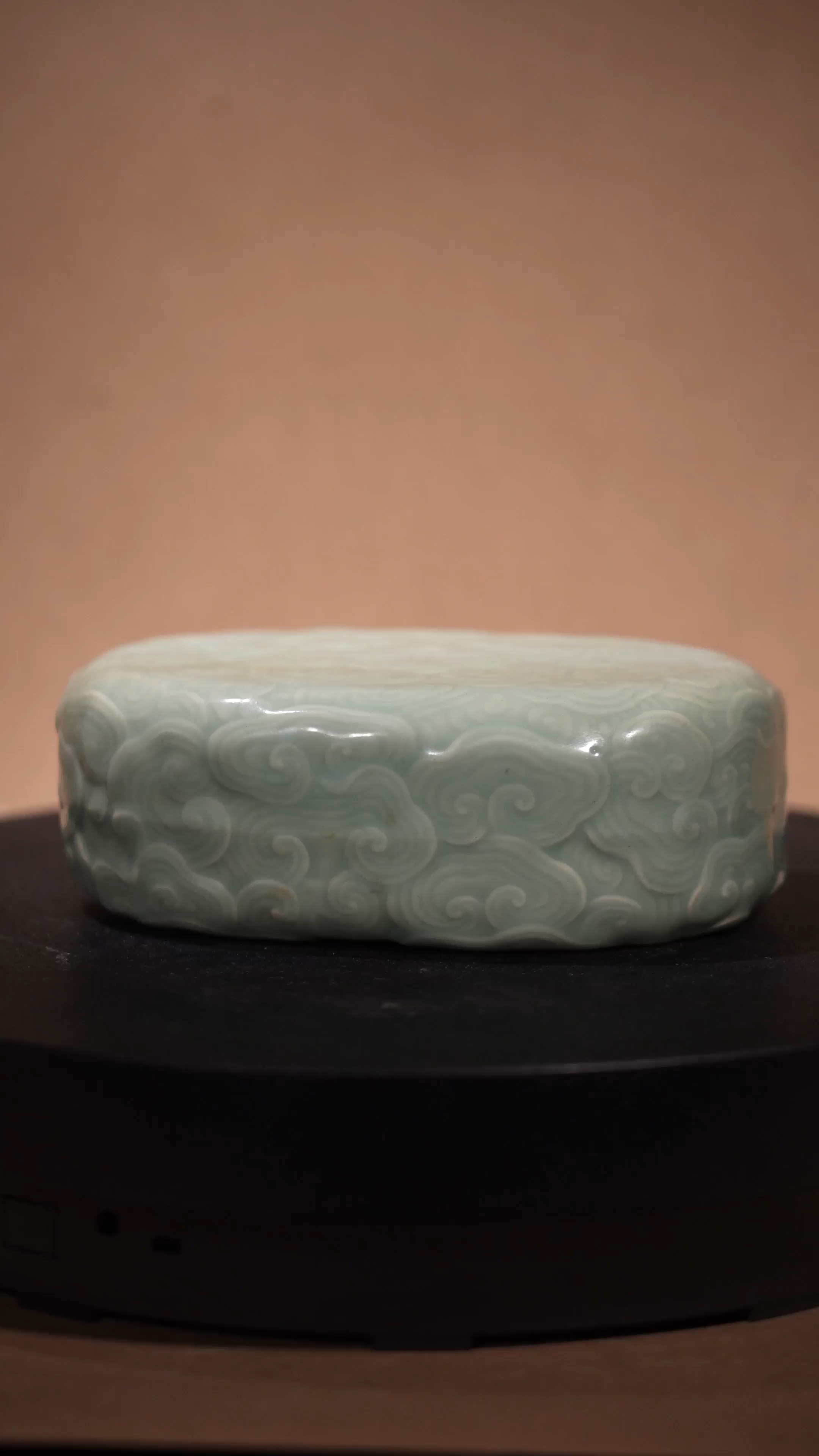 Ancient Chinese Celadon Glaze Carved Cloud Pattern Oval Porcelain Base