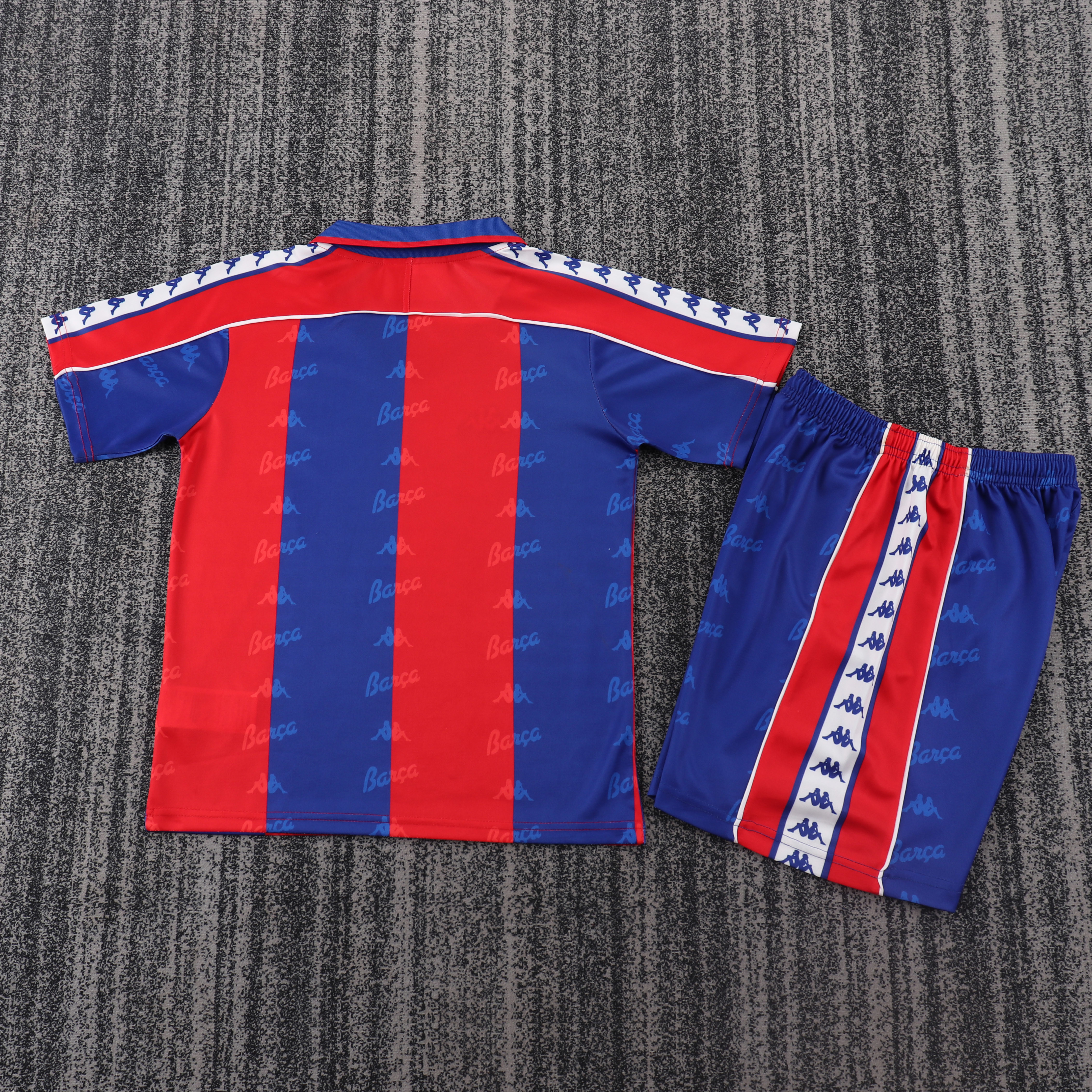 1992/1995 Barcelona home Retro Football Shirt (Kids Kit)
