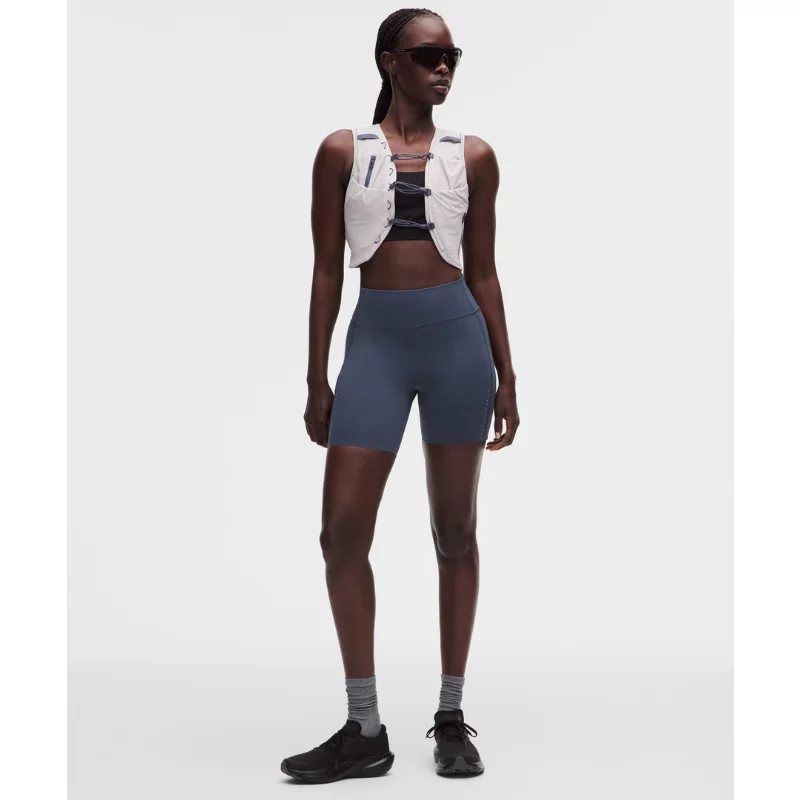 Fast and Free 6-Pocket High-Rise Short 6