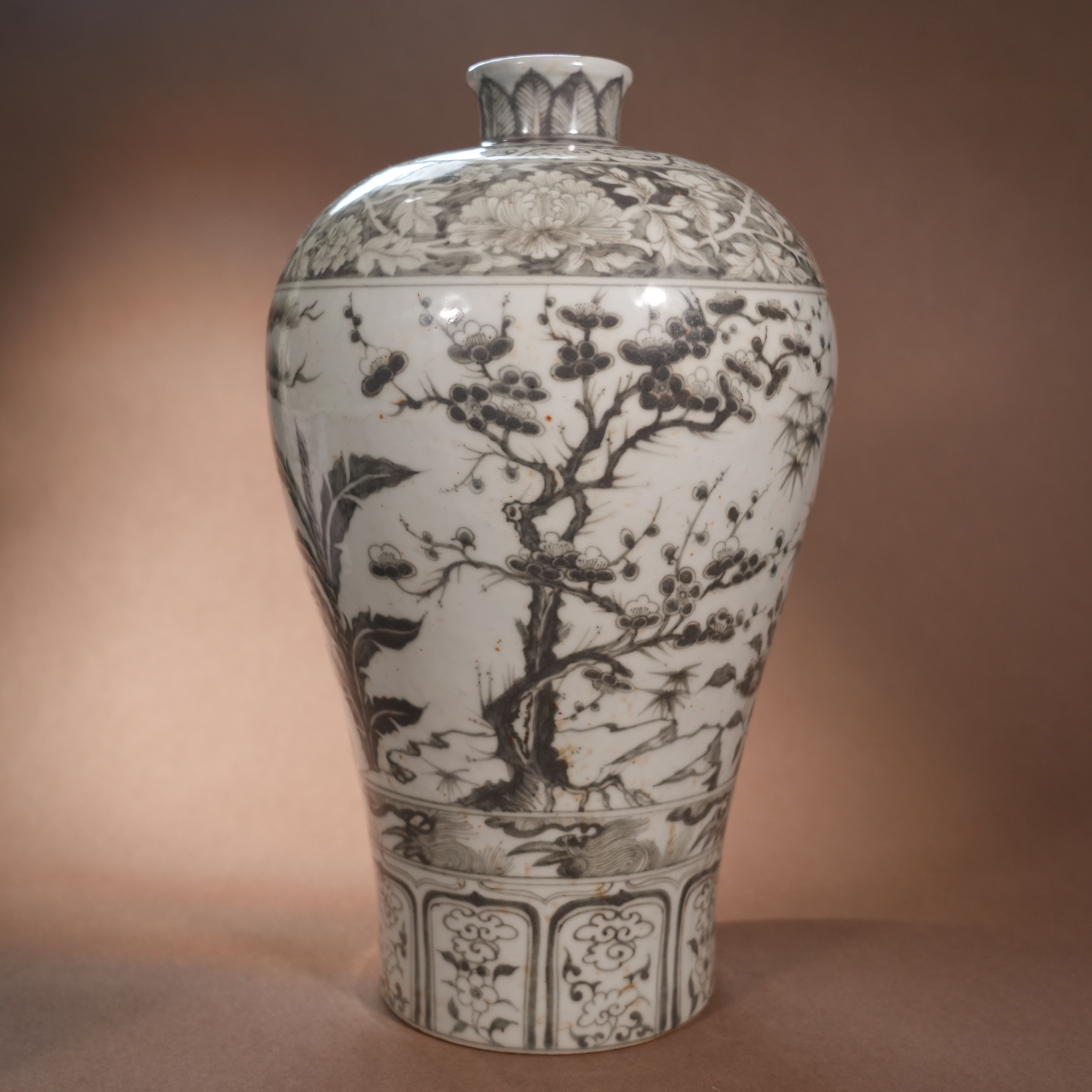 Ancient Chinese Ink-Glazed Meiping Vase with Pine, Bamboo and Plum Blossom Motif