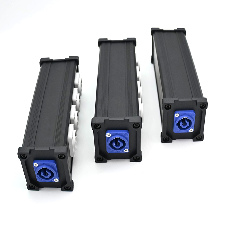 8 Way Powercon Distribution Box 1PC TR412-8-BLK