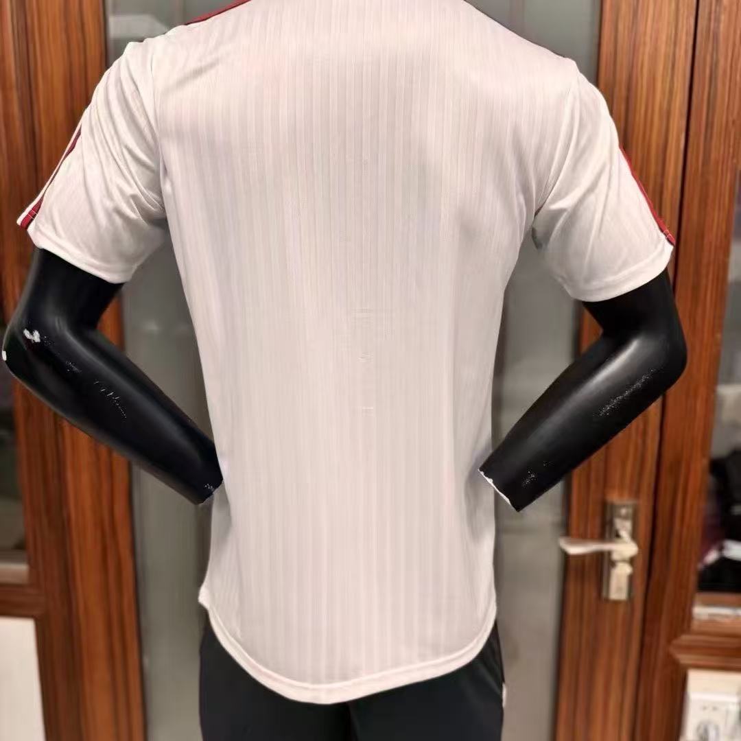 Riverbed 25-26 Training Retro Football Special Edition Leisure