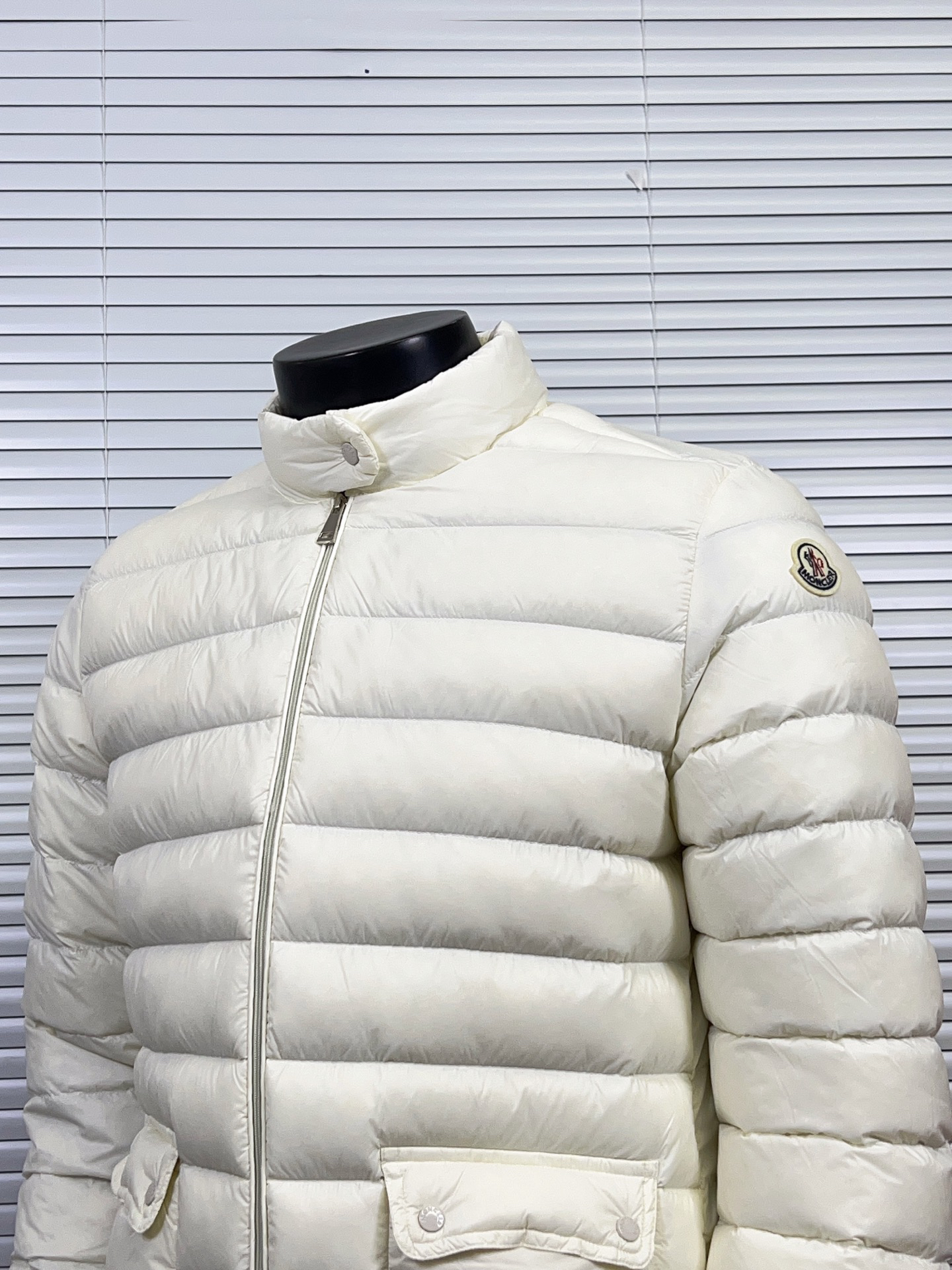 Moncler Herbst/Winter 2026 LANS Daunenjacke Größe XS-2XL