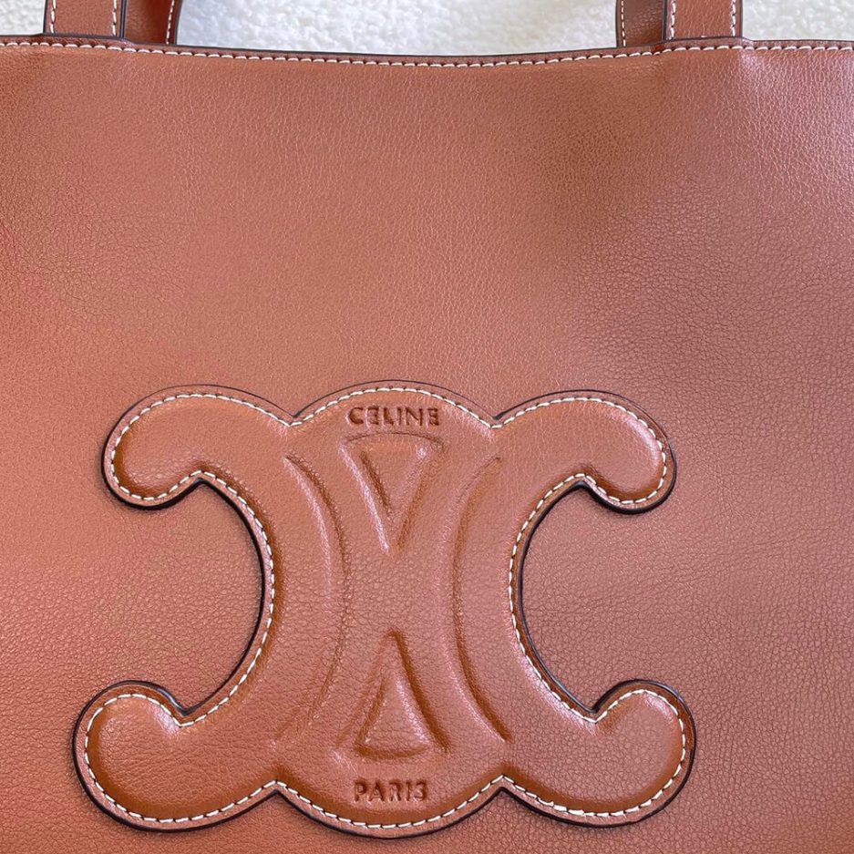CELINE MEDIUM CABAS ANAIS CUIR TRIOMPHE IN GRAINED CALFSKIN