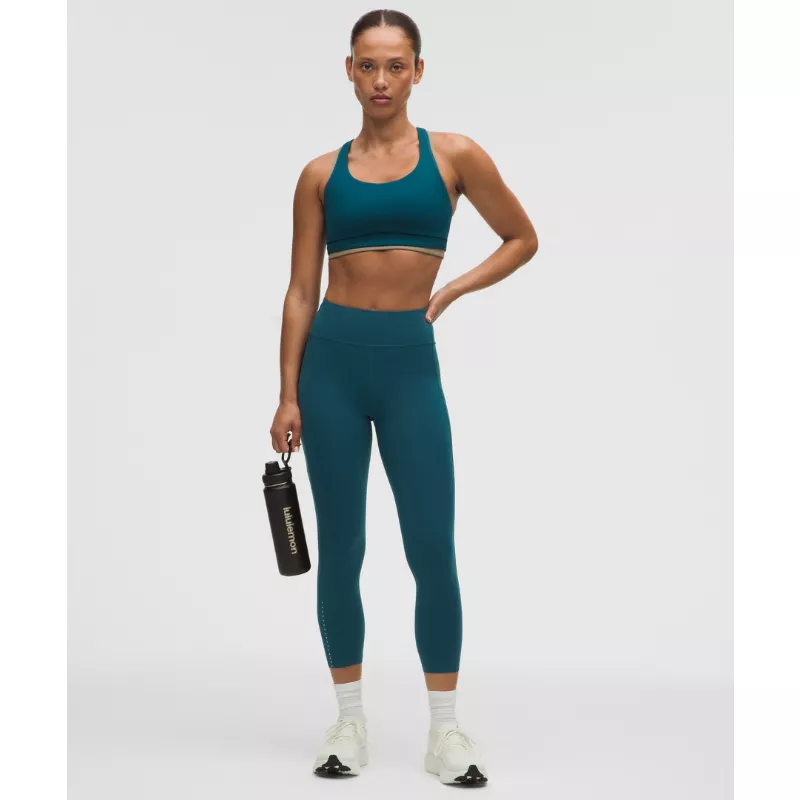 Fast and Free 6-Pocket High-Rise Crop 23