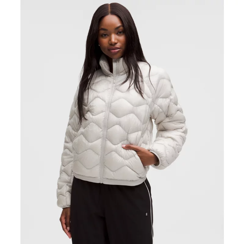 Featherweight 900-Down-Fill Quilted Jacket