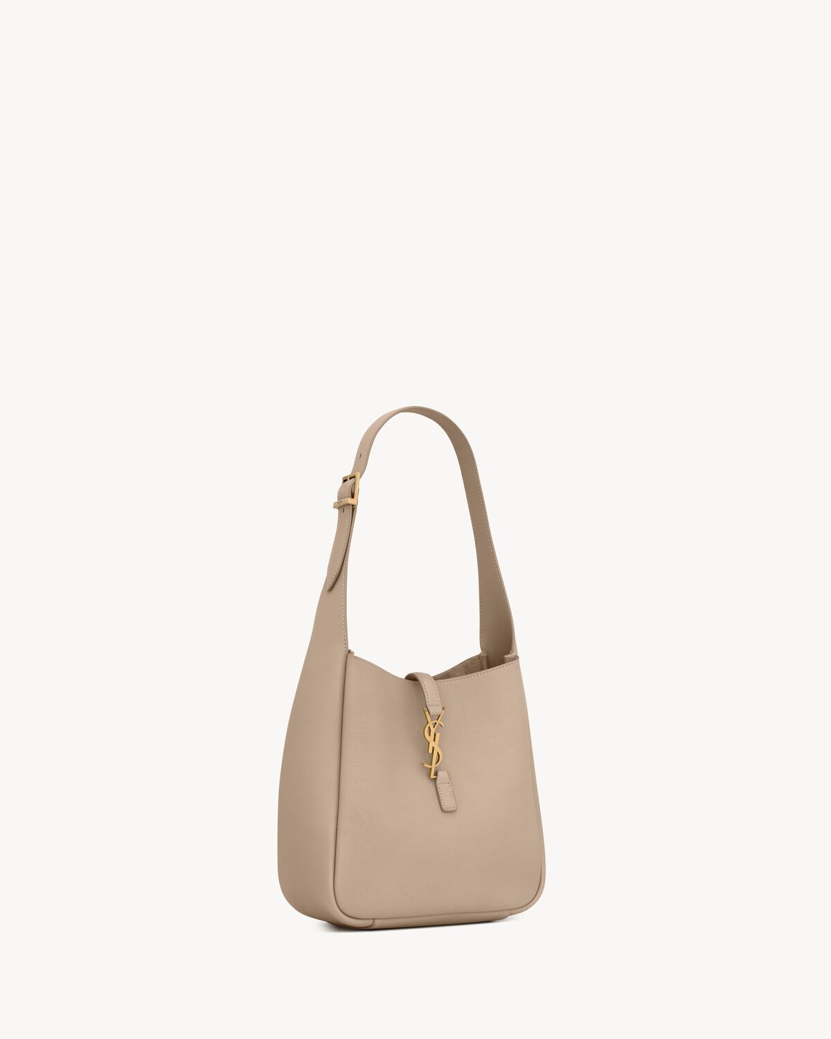 le 5 à 7 supple small in grained leather DUSTY GREY