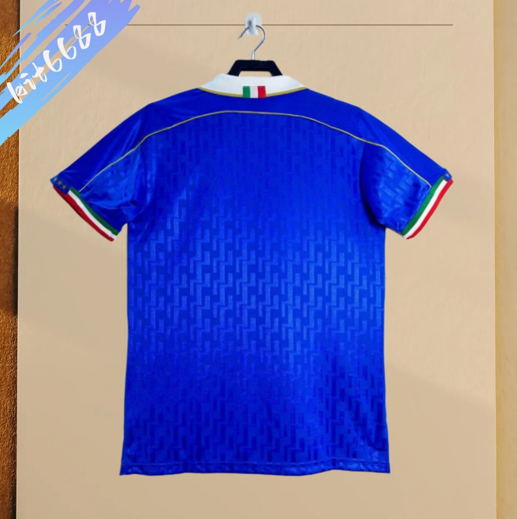 1995 Italy home Retro Football Shirt