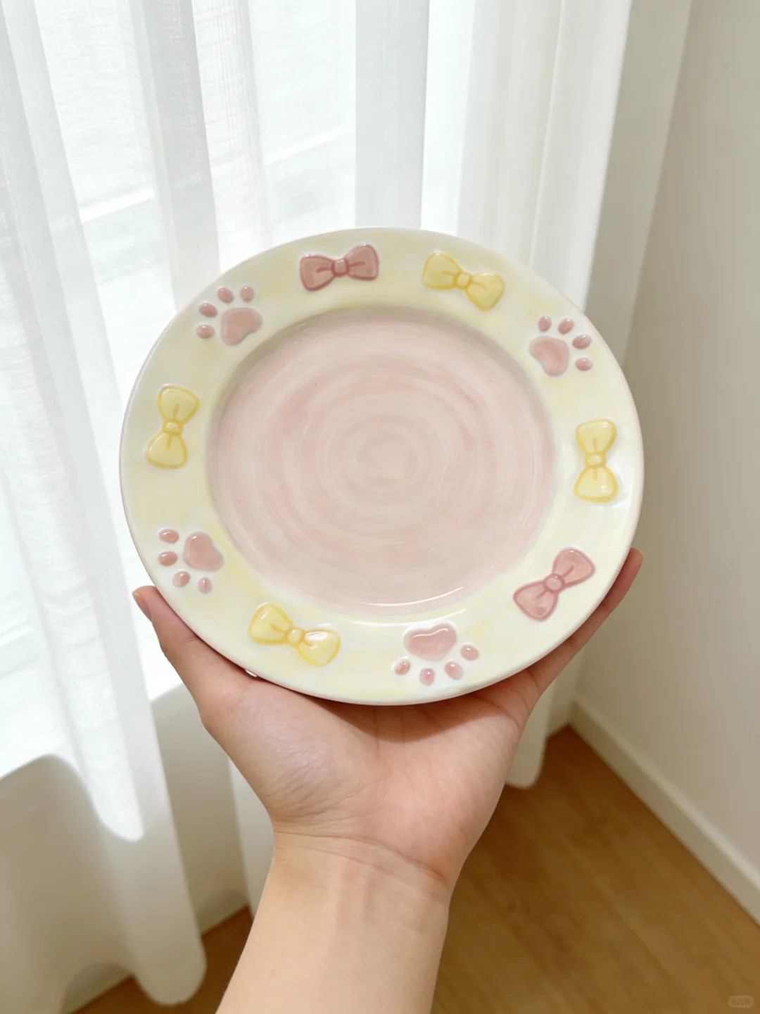 Hand-Painted Cat Paw & Bow Ceramic Plate, Cute 3D Embossed Dinner Plate