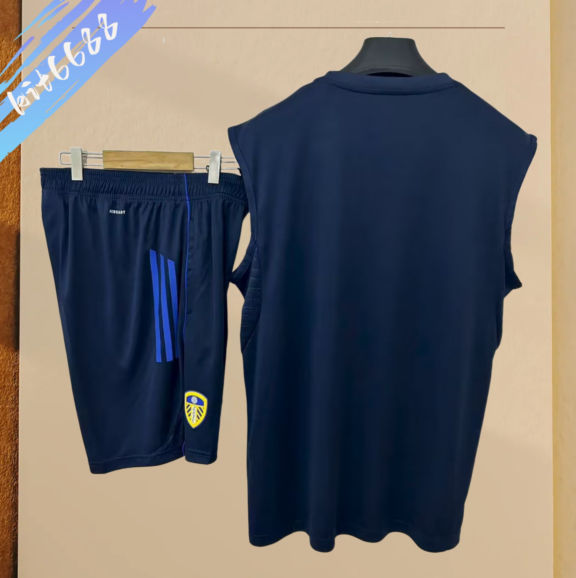 2025/2026 Leeds United training royal blue Football Shirt (Adult Kit )