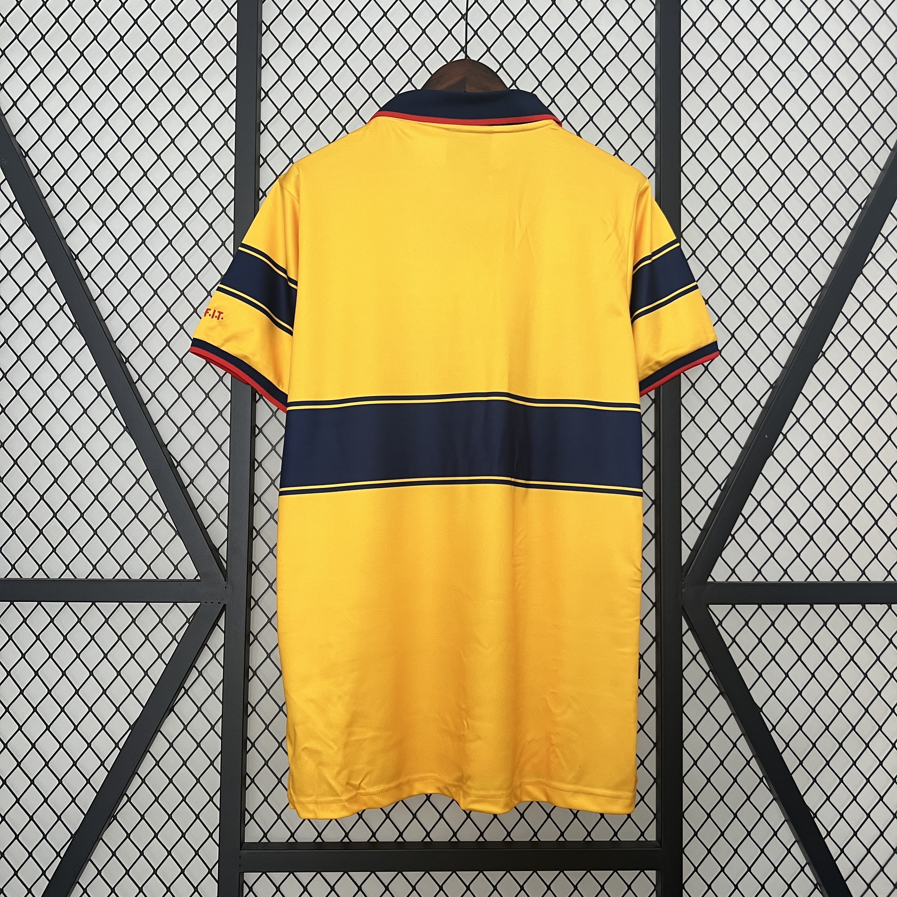 97/99 Arsenal Away Retro Football Shirt