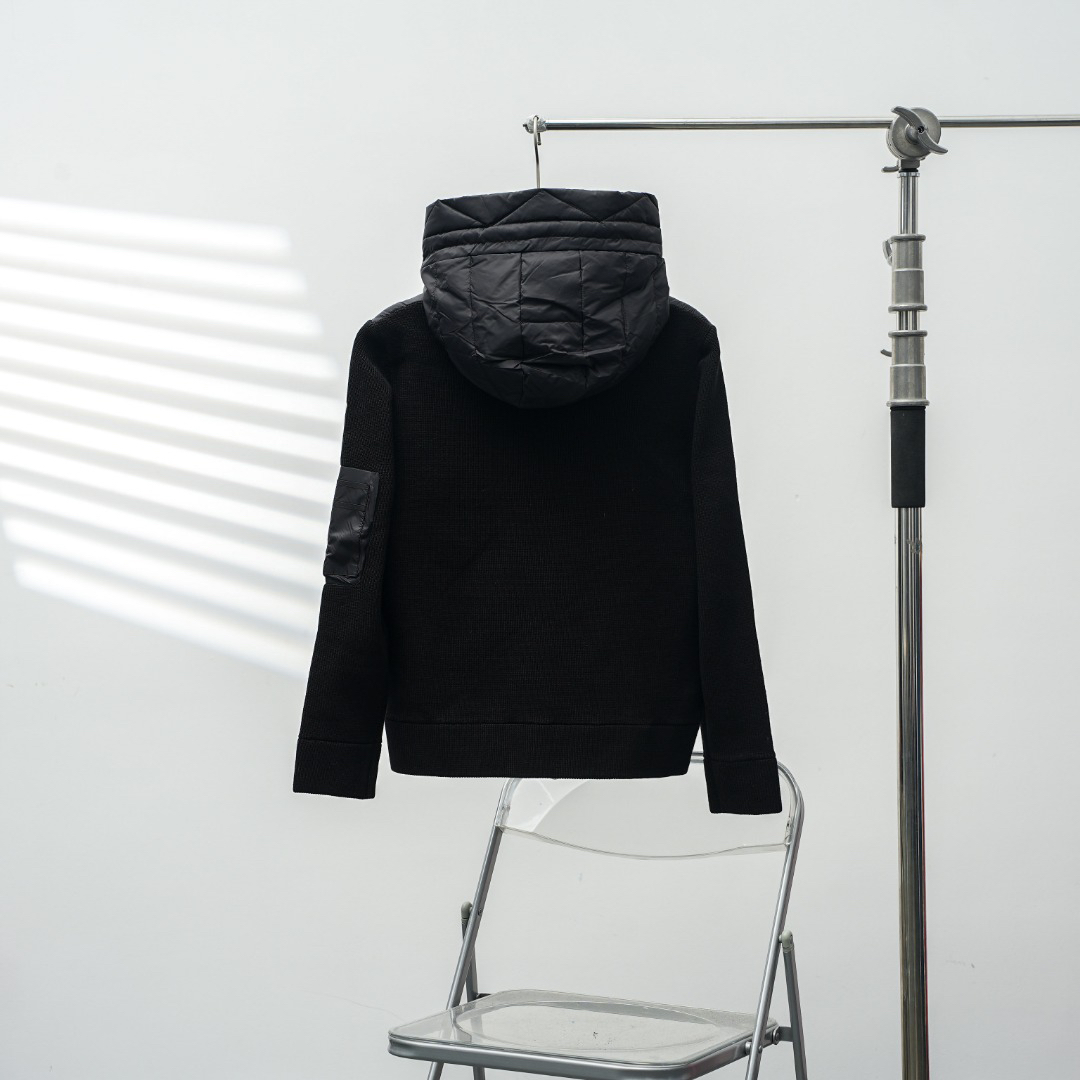 Moncler Herbst/Winter 2026 KAILAS Daunenjacke Größe S-2XL