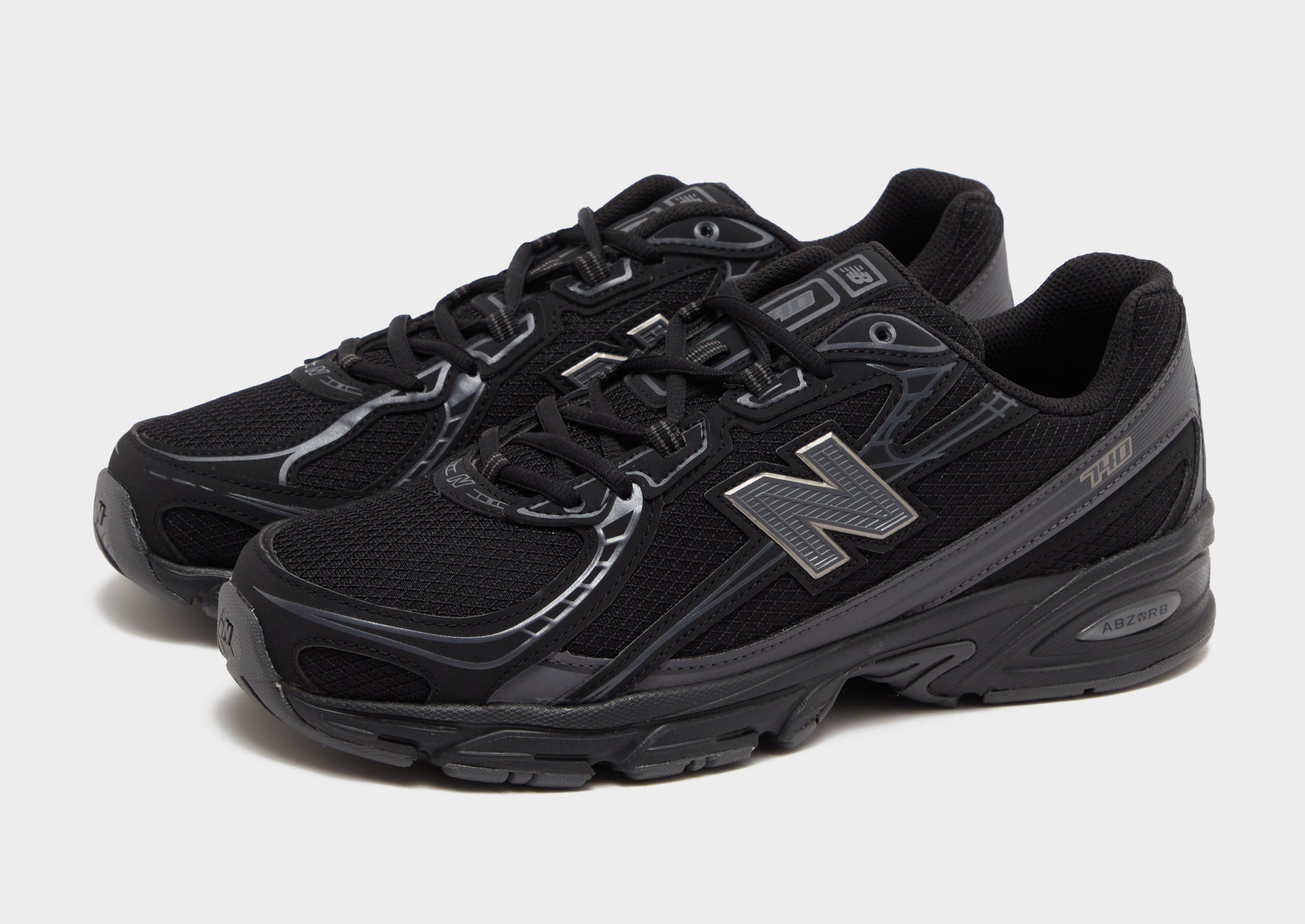 New Balance 740