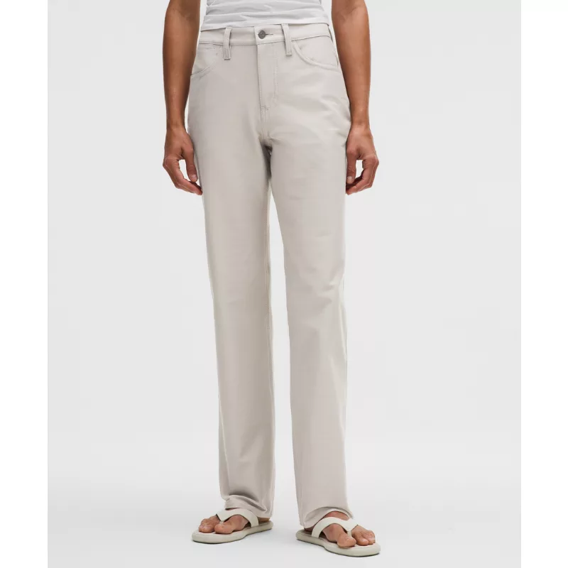 EasyFive Mid-Rise Relaxed-Straight Pant Regular