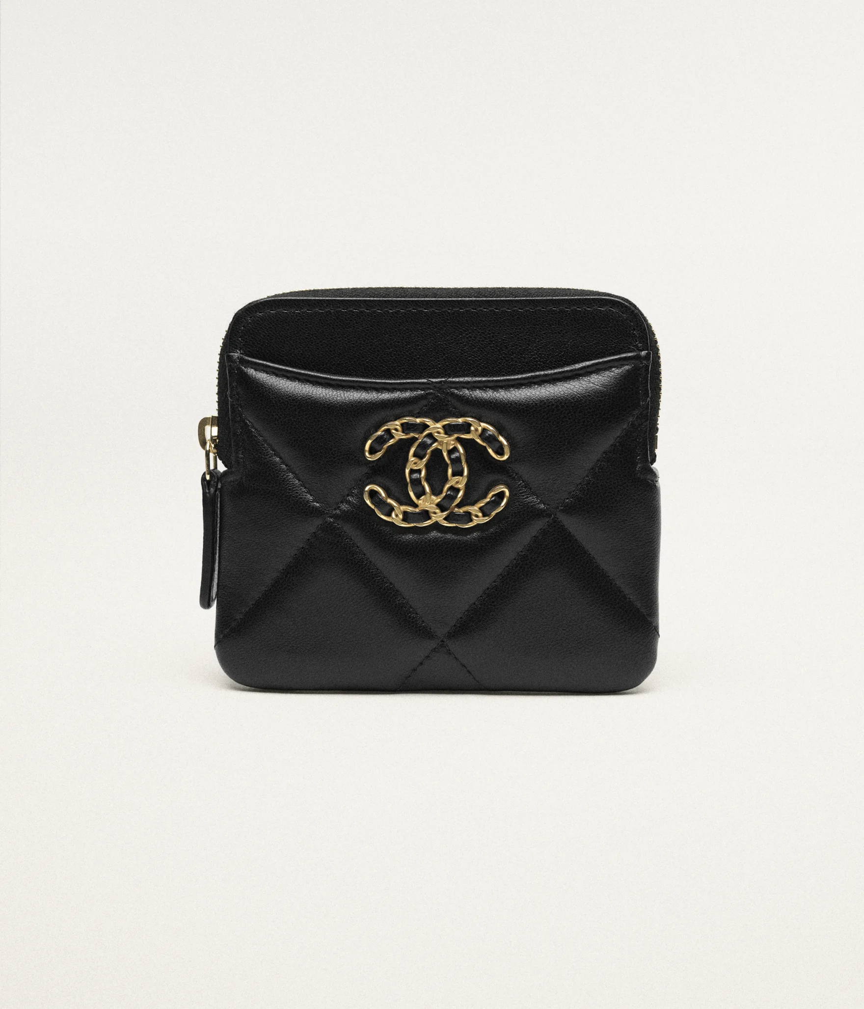 CHANEL 19 Zipped Coin Purse Shiny Lambskin, Gold-Tone, Silver-Tone & Ruthenium-Finish Metal Black