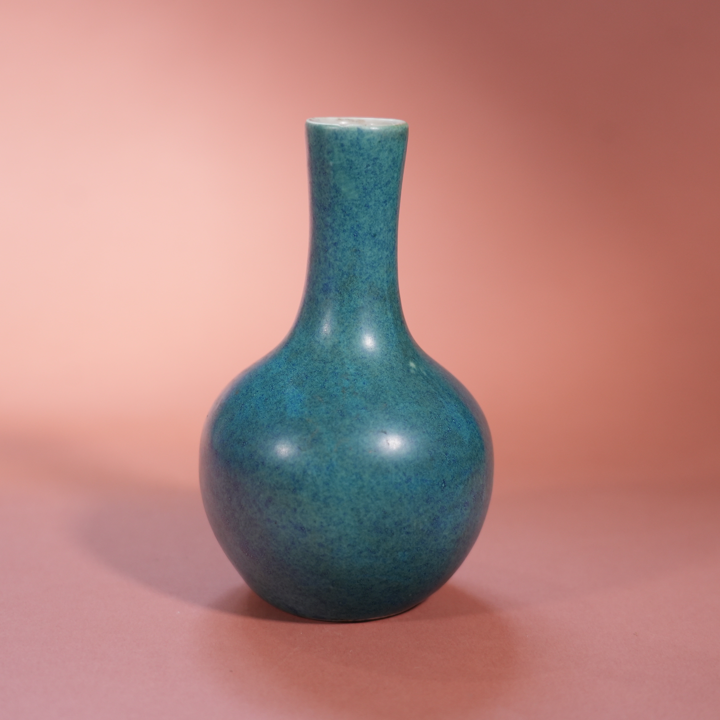Ancient Chinese Lujun Glazed Tianqiu Vase