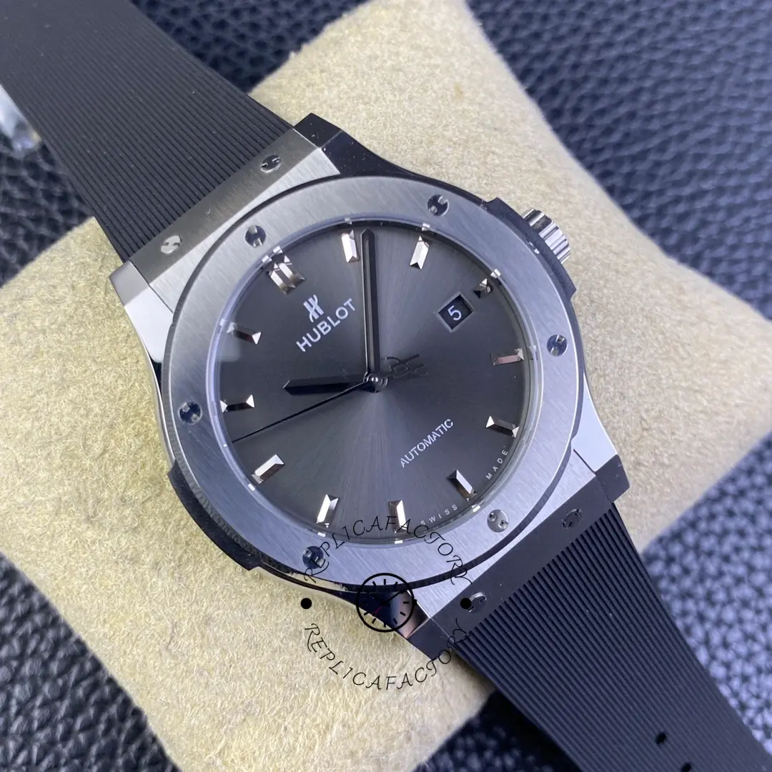 Hublot Classic Fusion 511.co.1181.rx 45mm Mens
