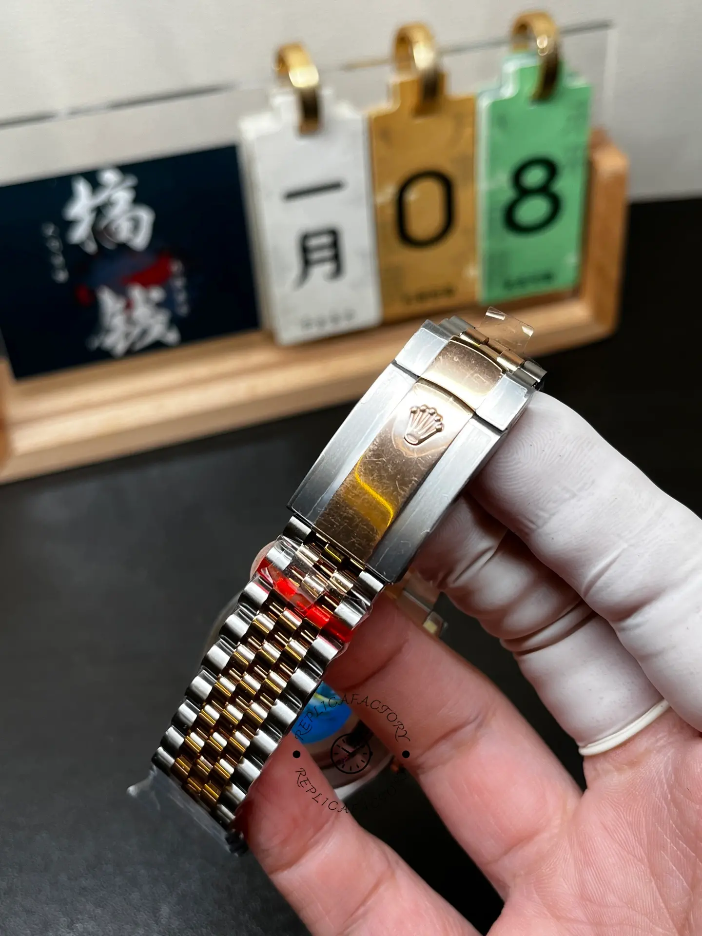 Rolex Datejust Automatic Rose Gold & Steel Watch m126331 0002