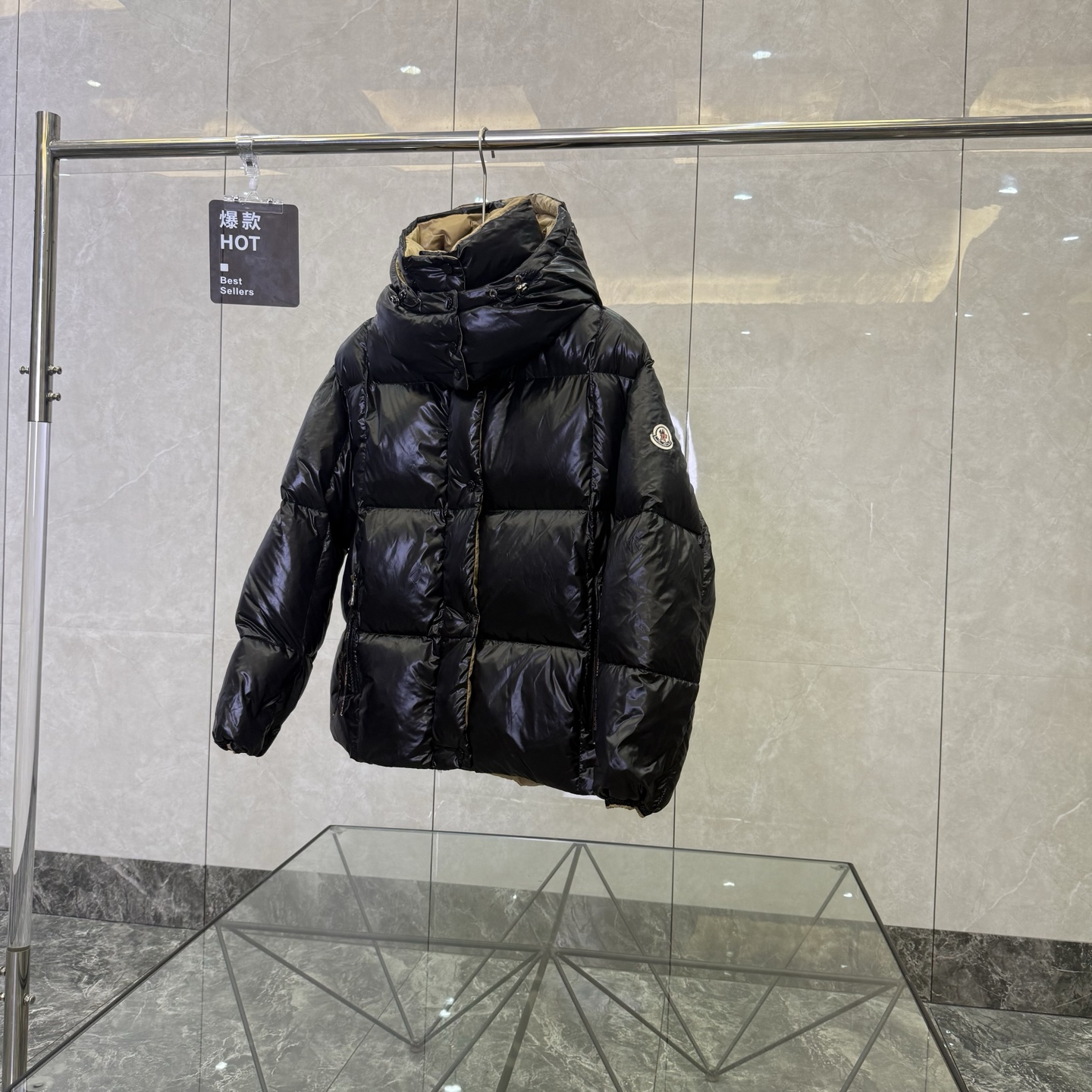 Moncler Herbst/Winter 2026 parana Daunenjacke Größe XS-L
