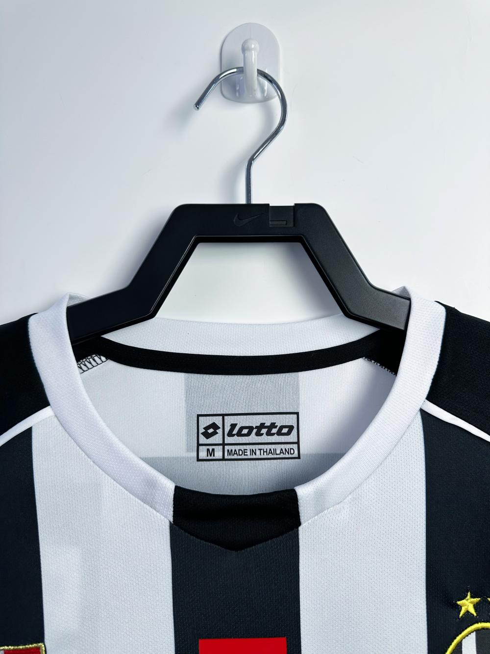 2002/2003 Juventus home  long sleeves Retro Football Shirt