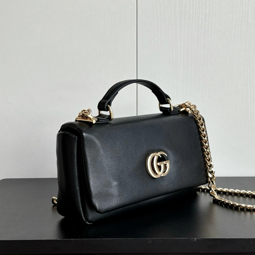 GUCCI 806017