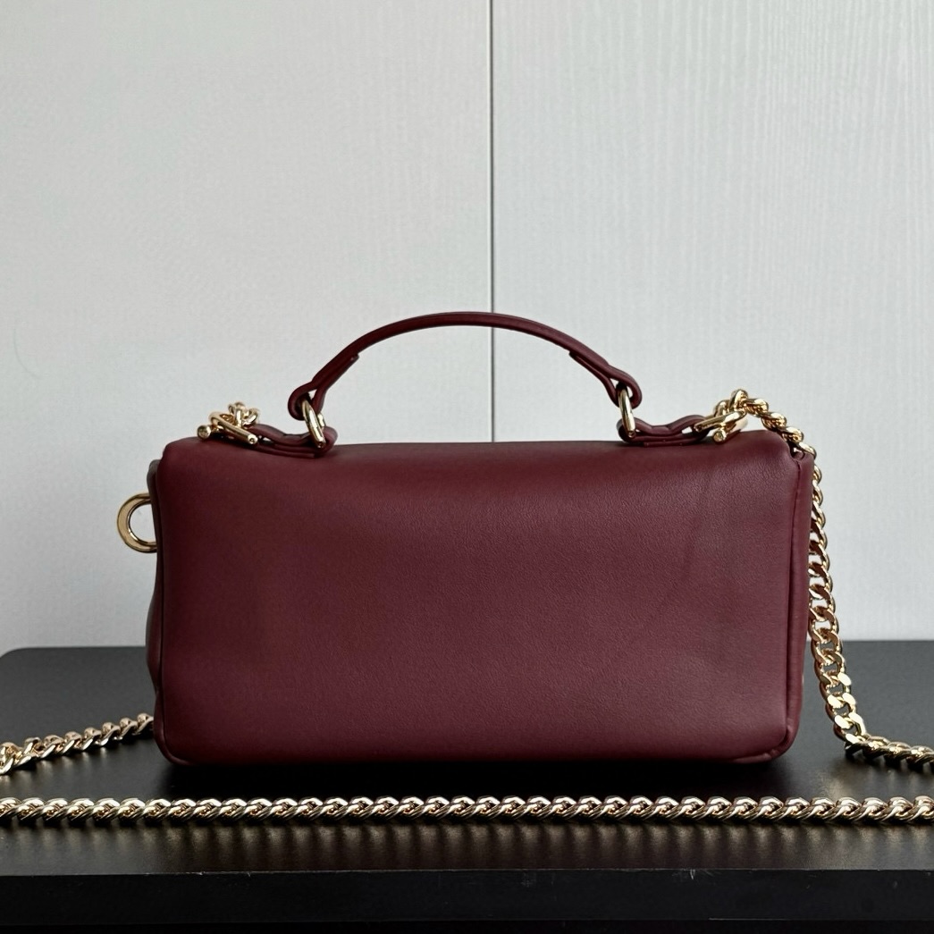GUCCI 806017