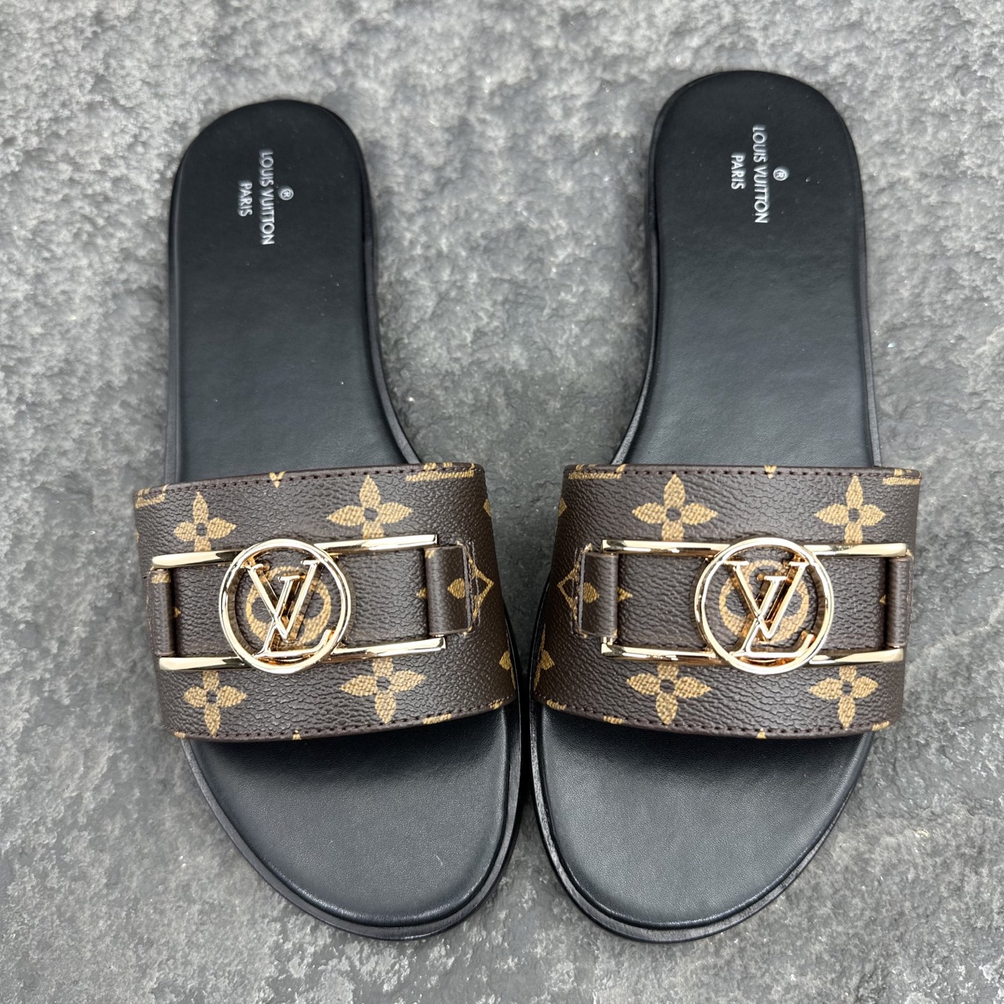 Louis Vuitton 2026ss Lv lock it  Sandals Slippers Size 36-42