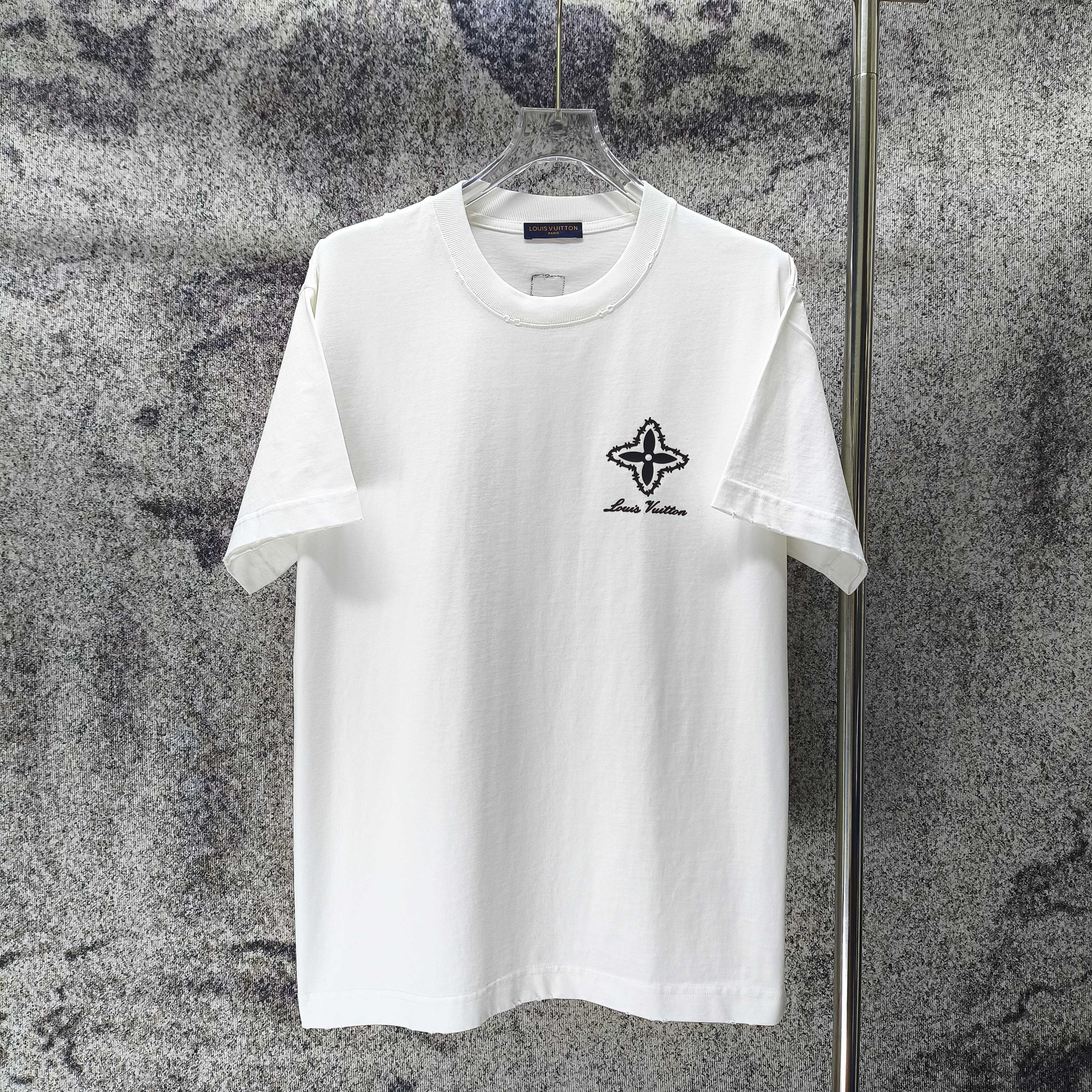Louis Vuitton 2026ss New T Shirt  Size S-XXL