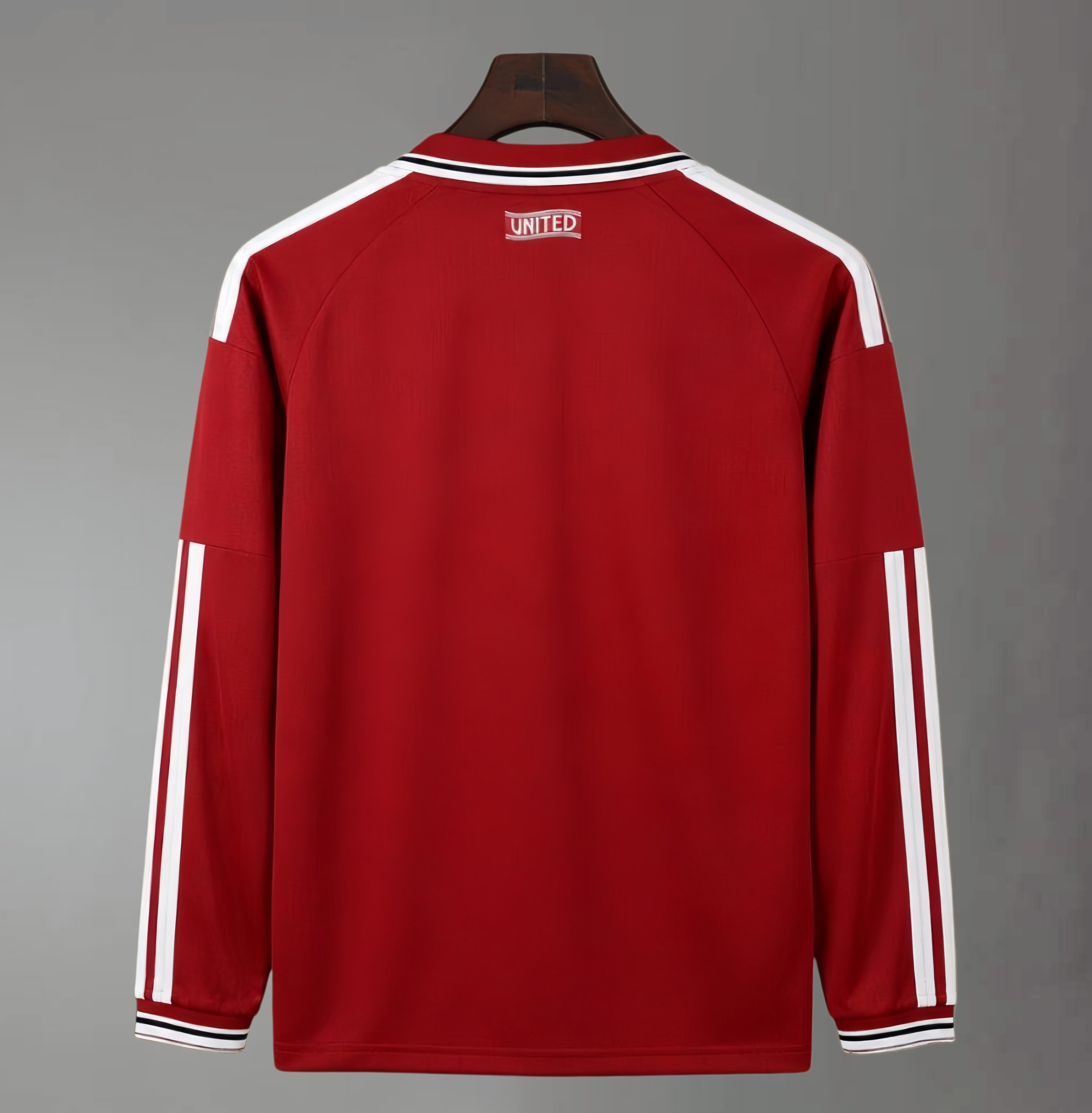 2026 2027 Manchester United home long sleeved jersey (fan version)