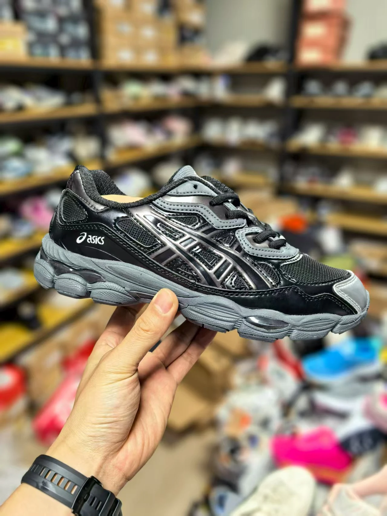 ASICS shoes, top quality