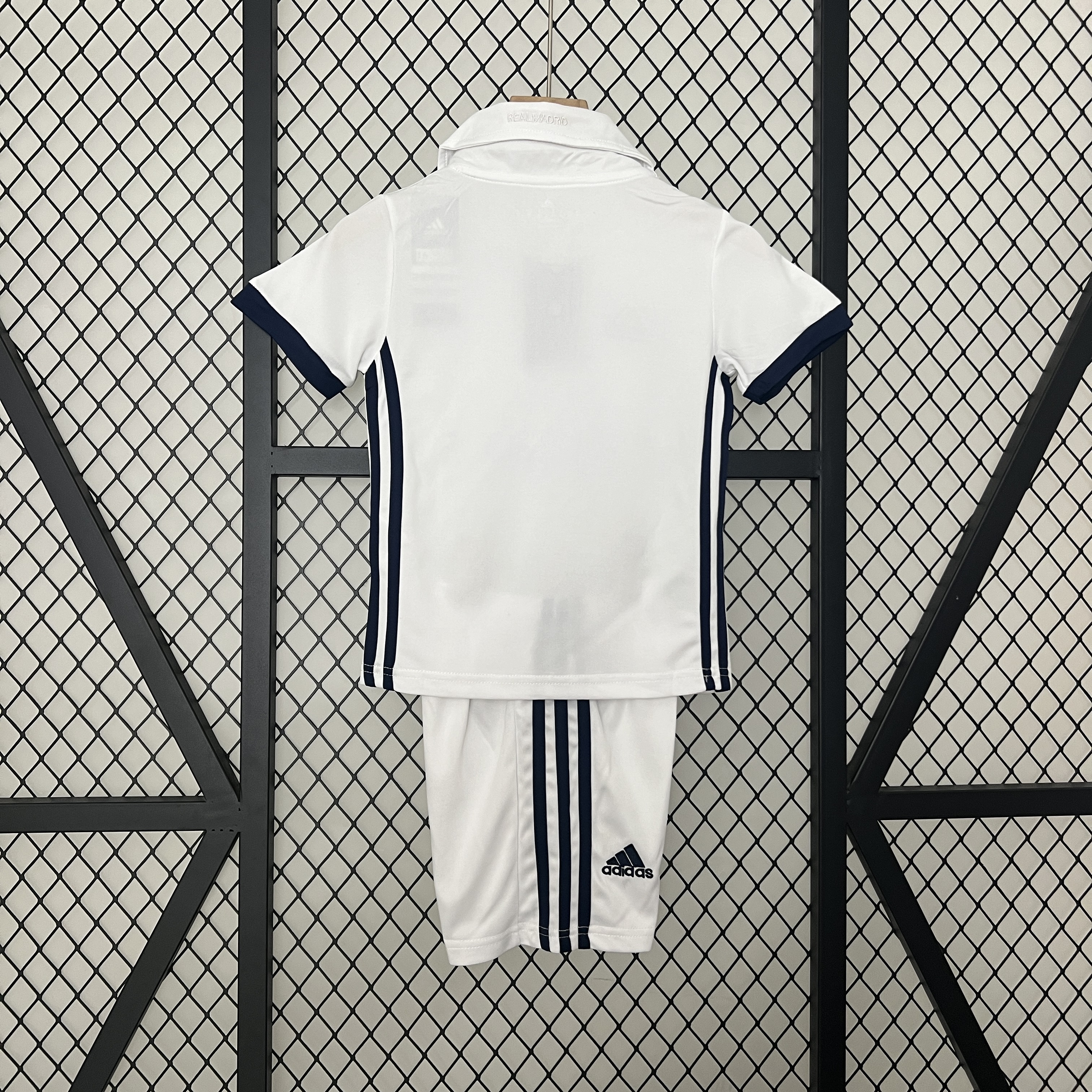 2016/2017 Real Madrid home Retro Kids Set