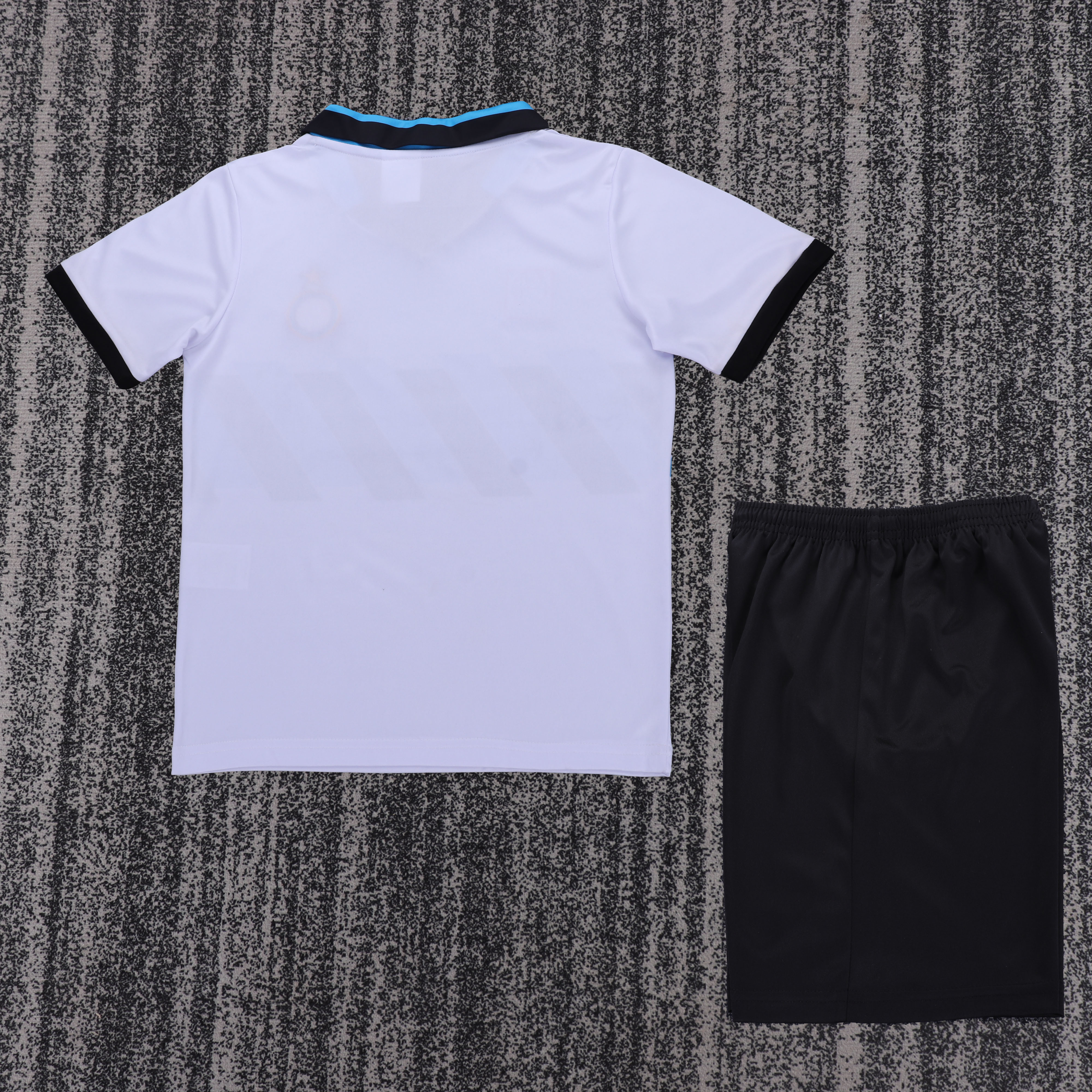 1990/1991 Inter Milan Away Retro Football Shirt Kids Kit