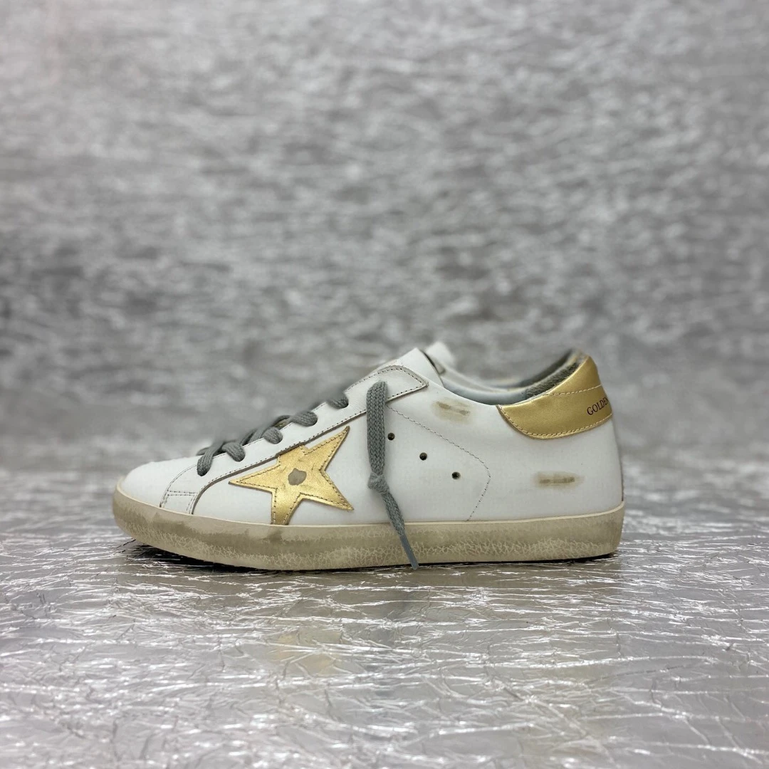 Golden Goose Super Star Dirty shoes made of top-grain cowhide